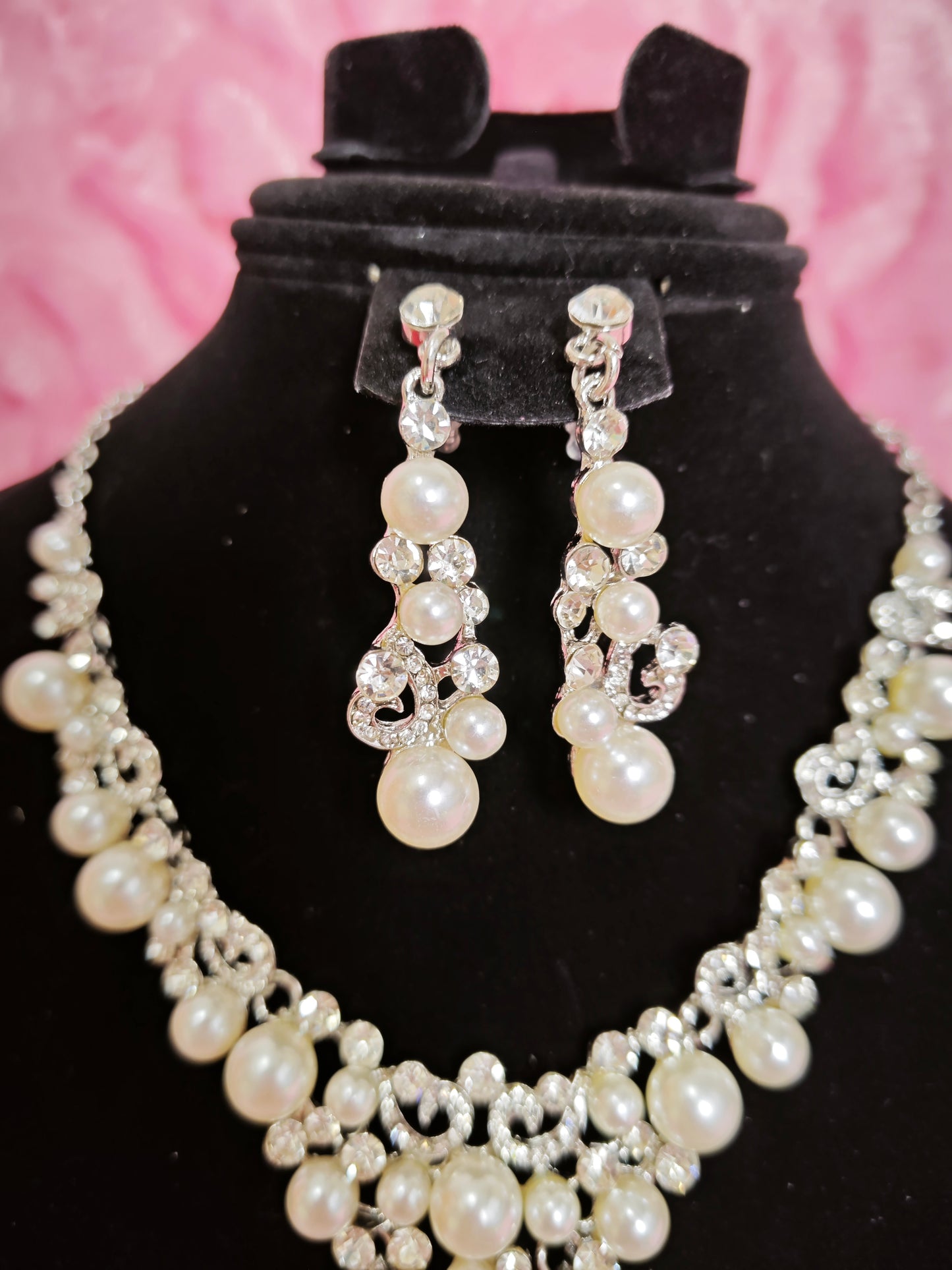 Luxury Pearl Layered Cluster Statement Jewelry Set