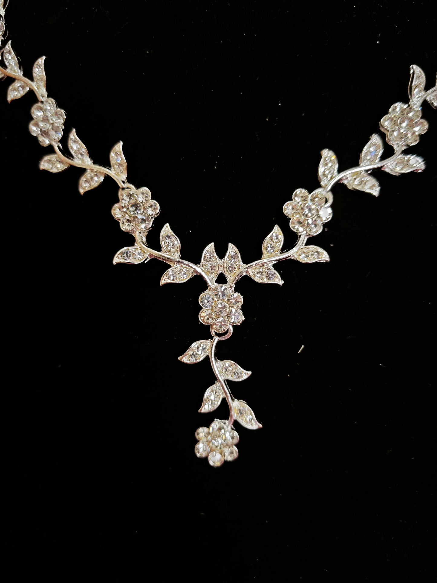 Glamorous Crystal Flower Vine Statement Jewelry Set