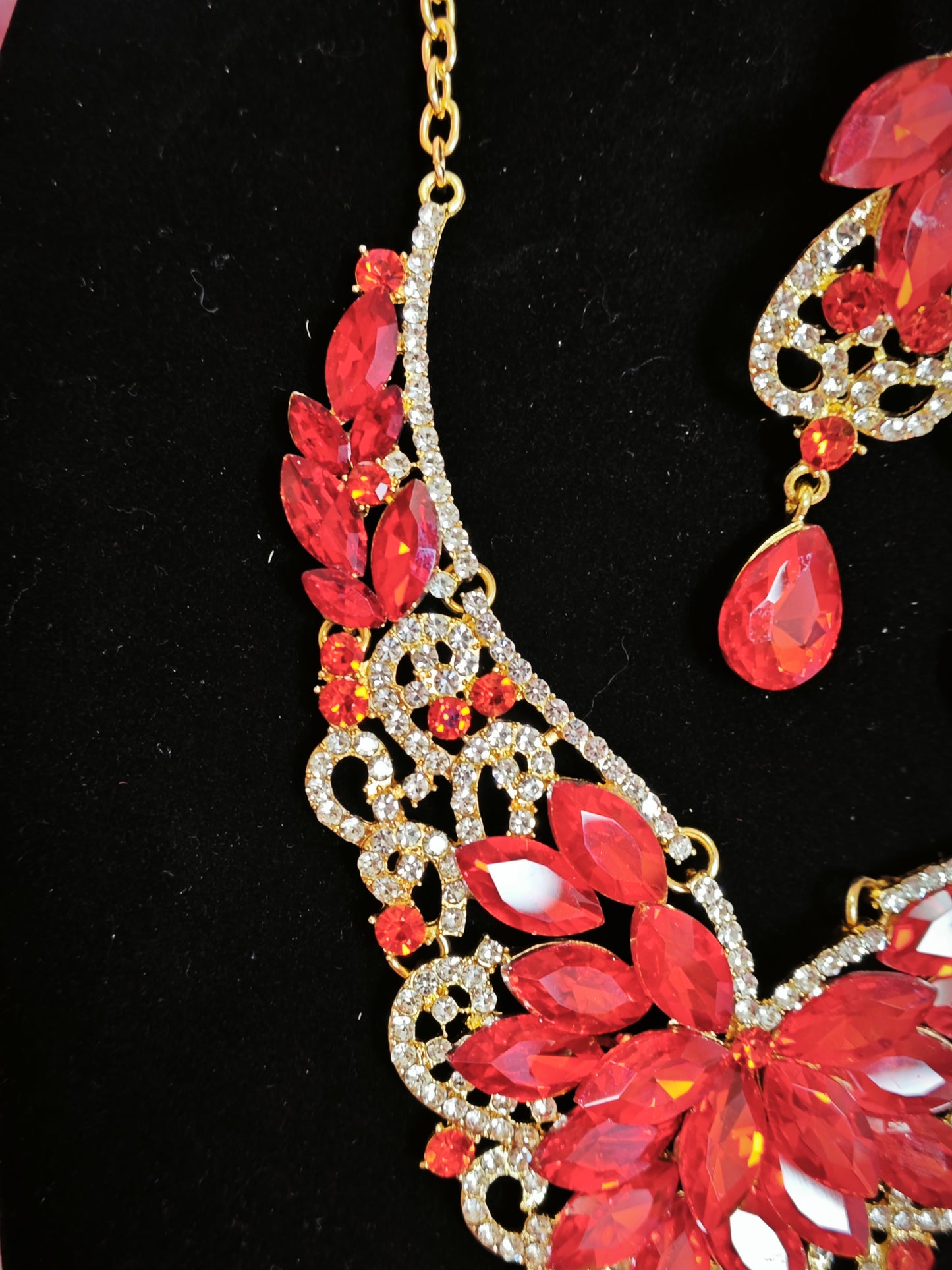 Gilded Red Crystal & Diamond Floral Necklace & Earring Set