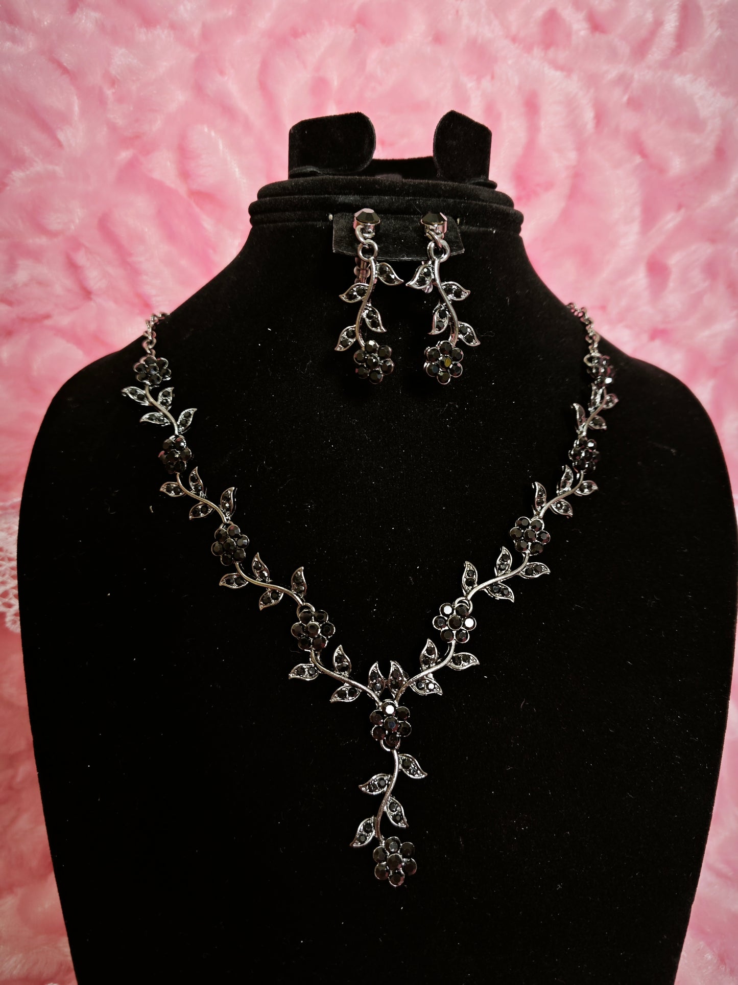 Mysterious Black Crystal Flower Vine Statement Jewelry Set