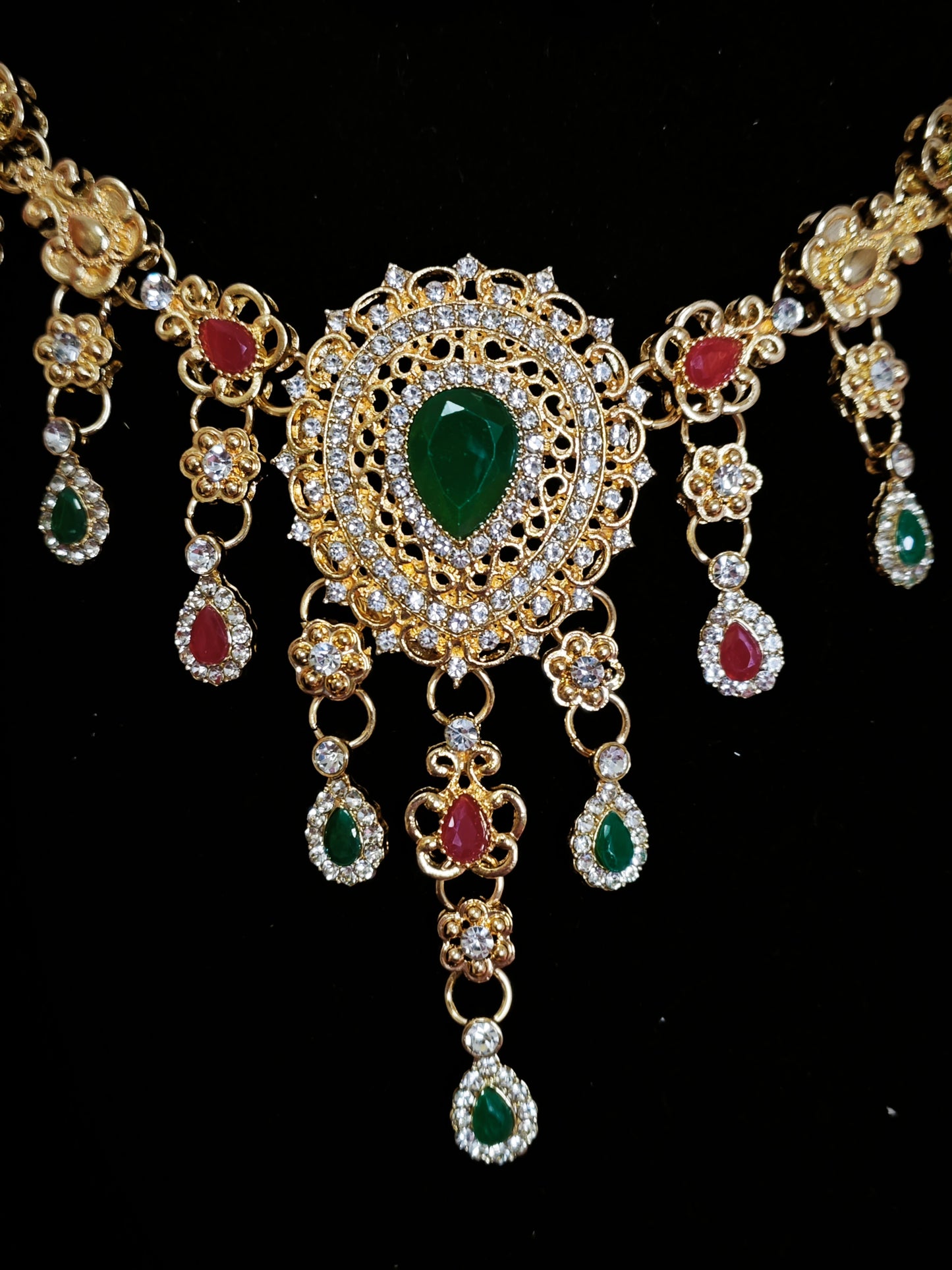 Luxury Emerald Tassel Statement Jewelry Set