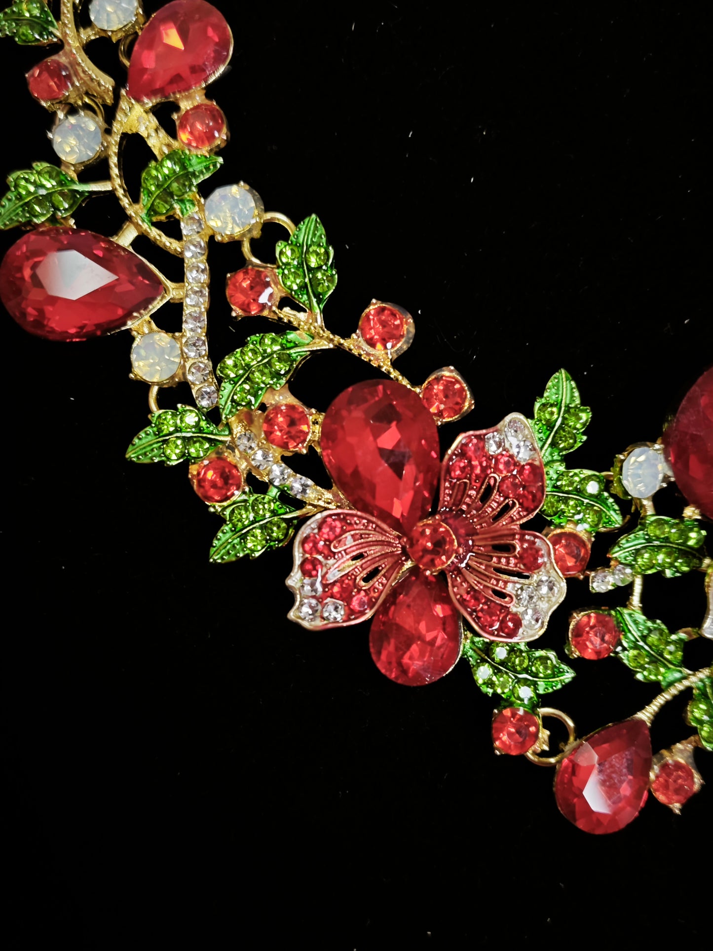 Majestic Crimson Jewel Butterfly Regal Jewelry Set