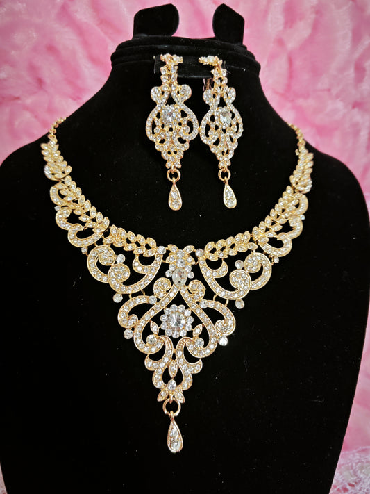 Majestic Scrollwork Diamond Cascade Jewelry Set