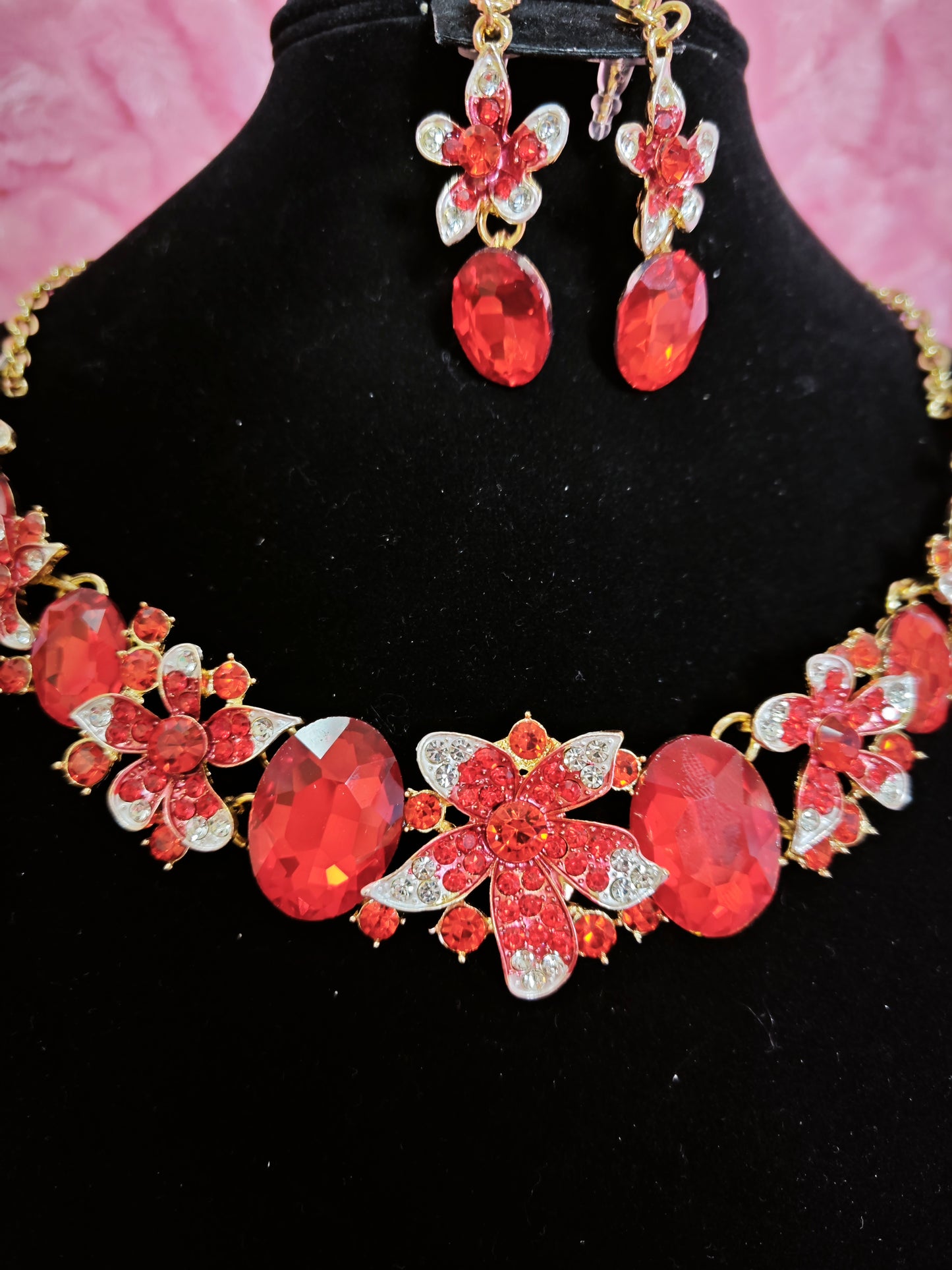 Majestic Ruby Cluster Drop Jewelry Set