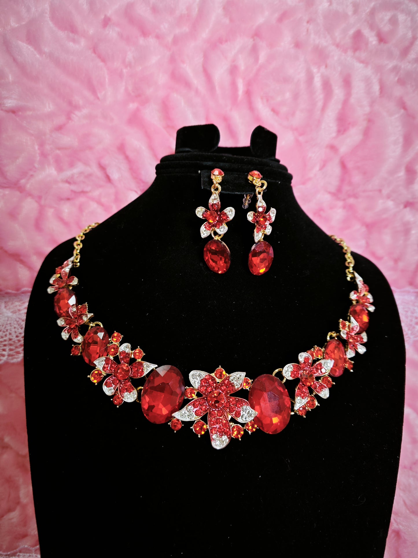 Majestic Ruby Cluster Drop Jewelry Set