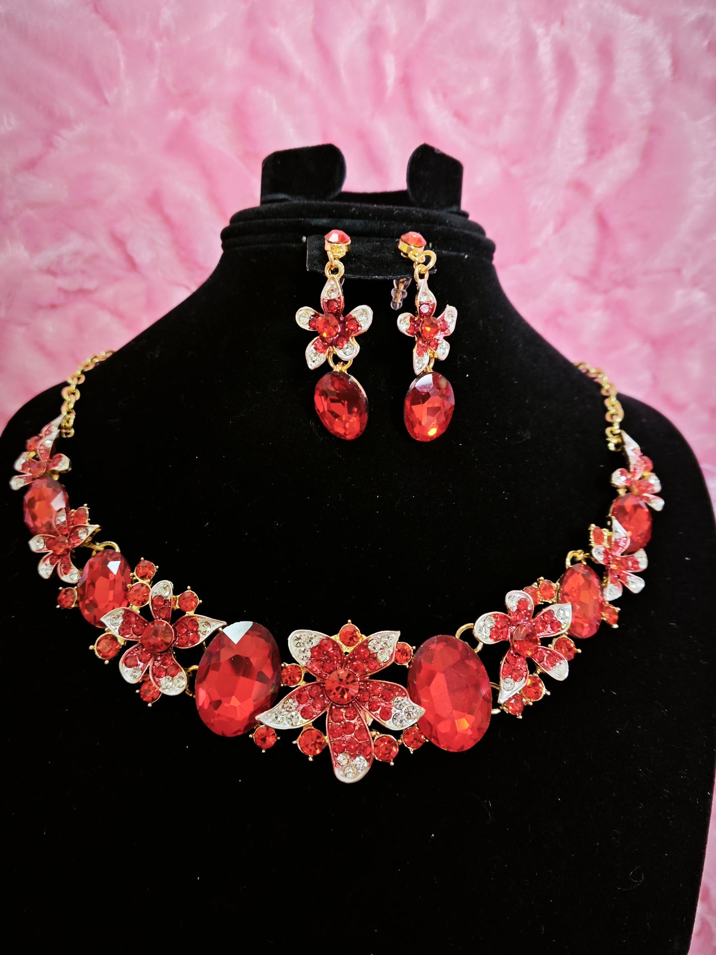 Majestic Ruby Cluster Drop Jewelry Set