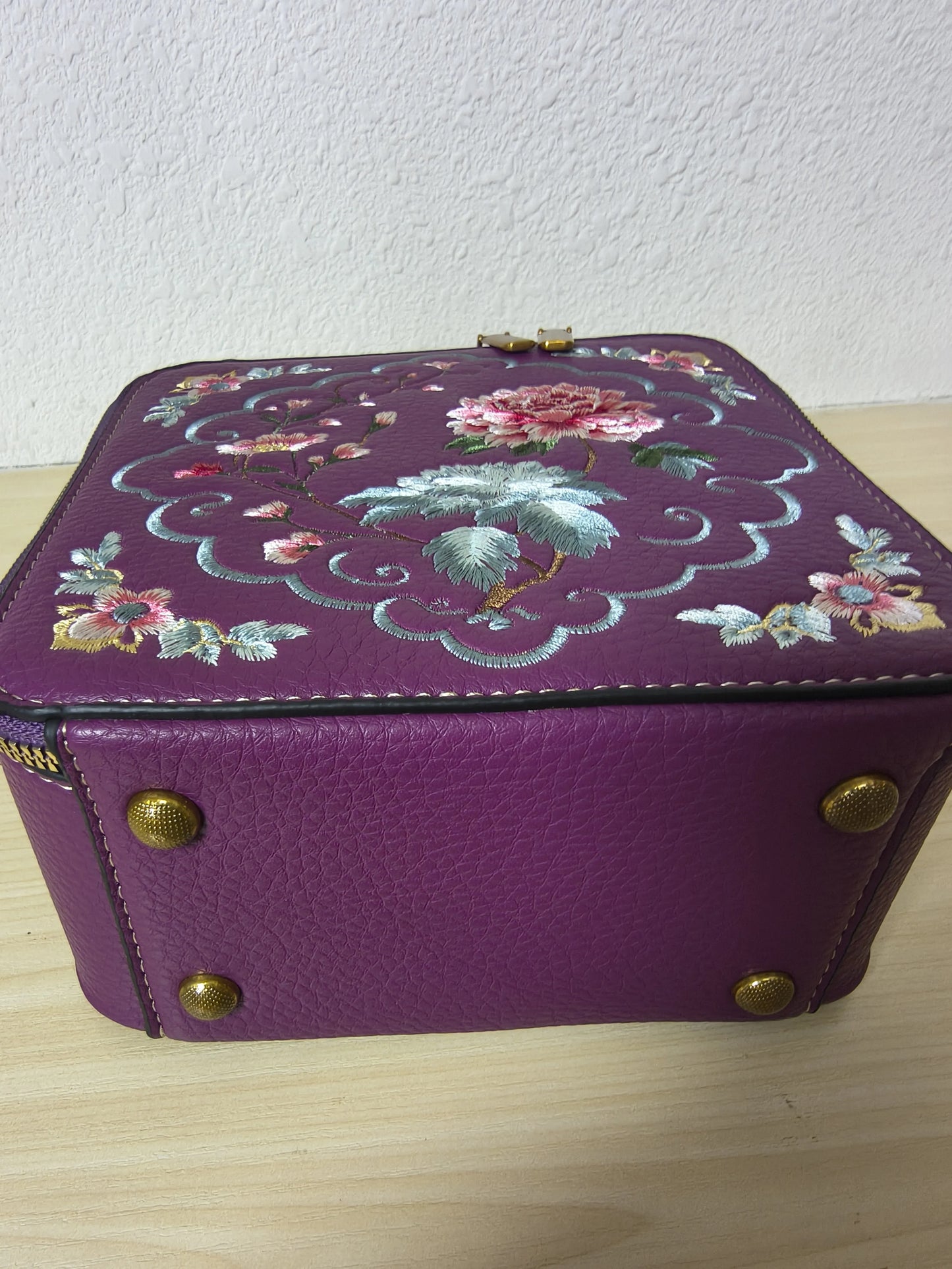 Deep Purple Peony Embroidery Vintage Box Bag (E28)