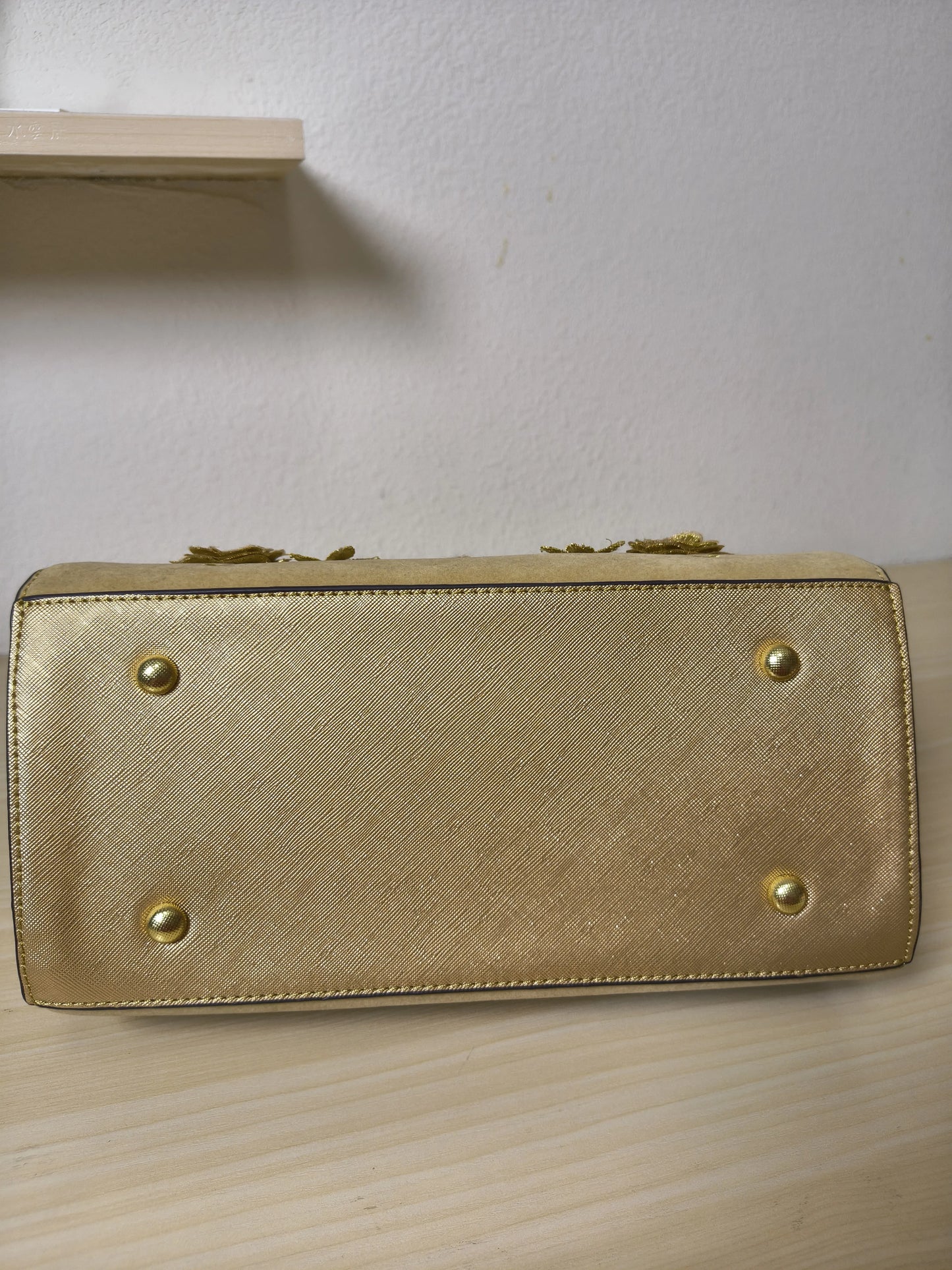 Gold Structured Velvet Rose Embroidery Tote Bag (E40)
