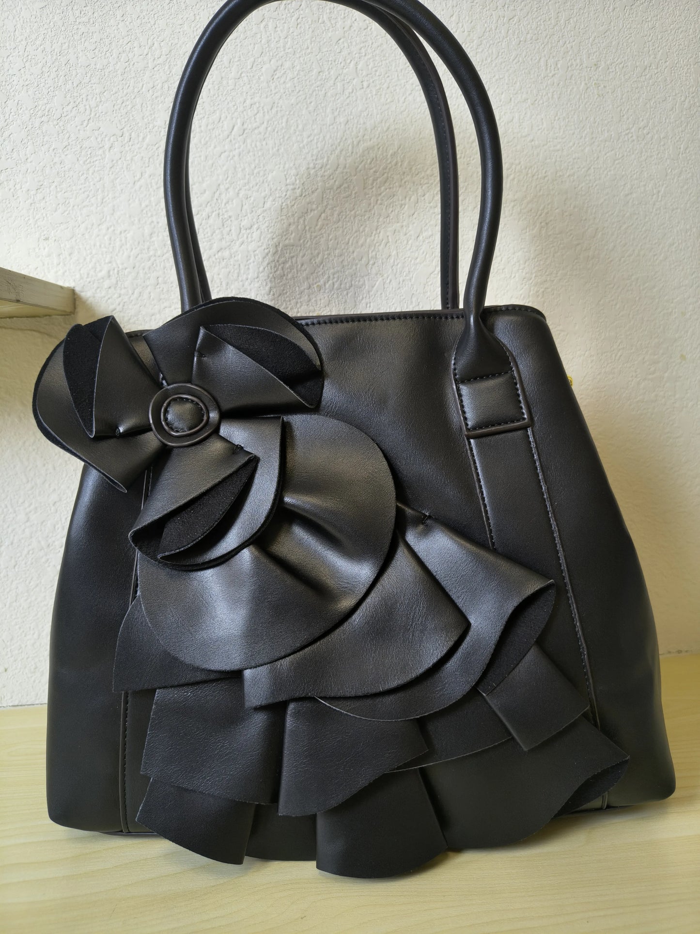 Classic Black Structured 3D Floral Tote Bag (E51)