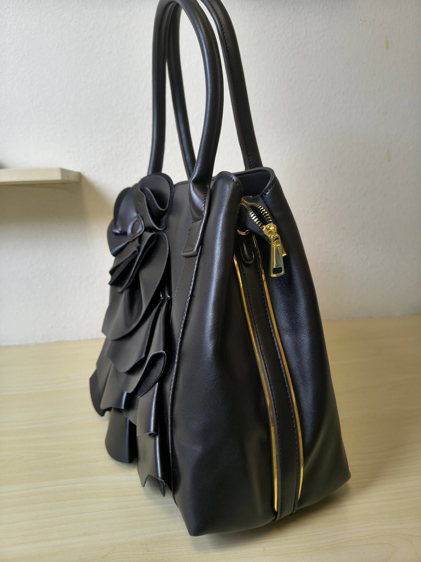 Classic Black Structured 3D Floral Tote Bag (E51)