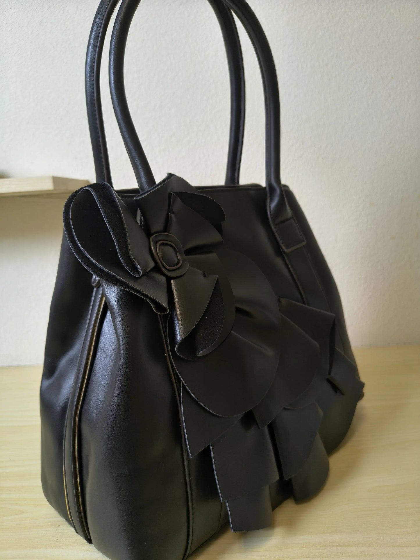 Classic Black Structured 3D Floral Tote Bag (E51)
