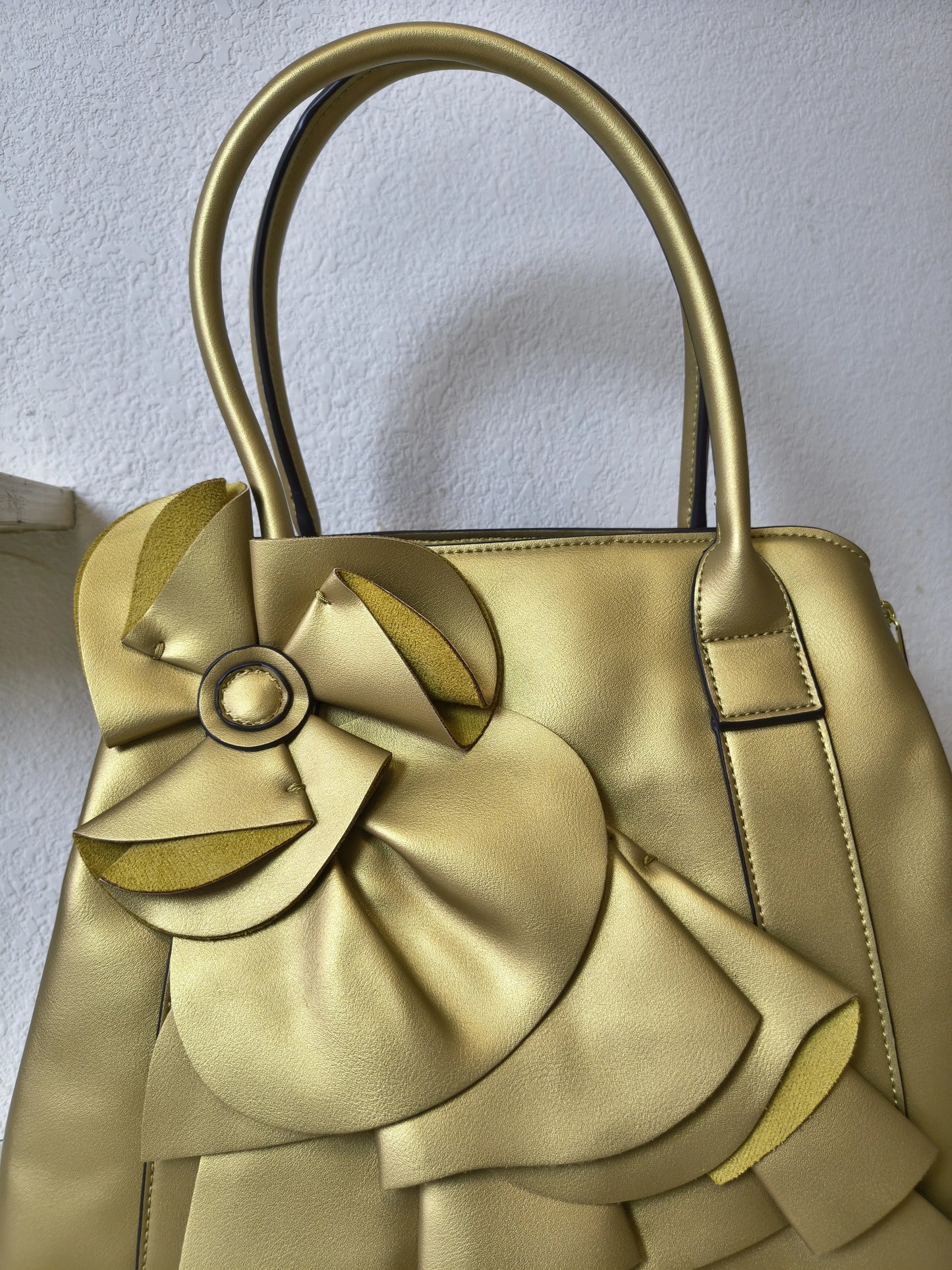 Luxury Gold Structured 3D Floral Tote Bag (E52)