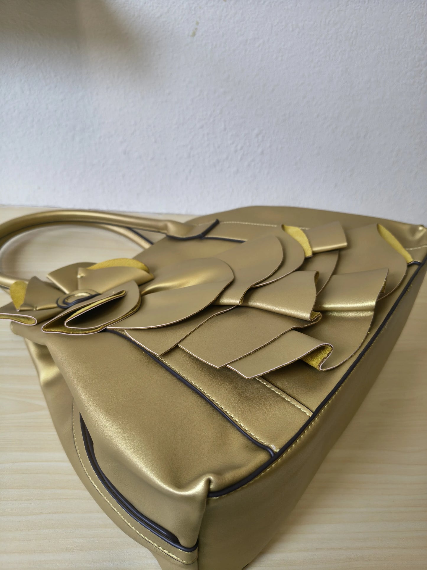 Luxury Gold Structured 3D Floral Tote Bag (E52)