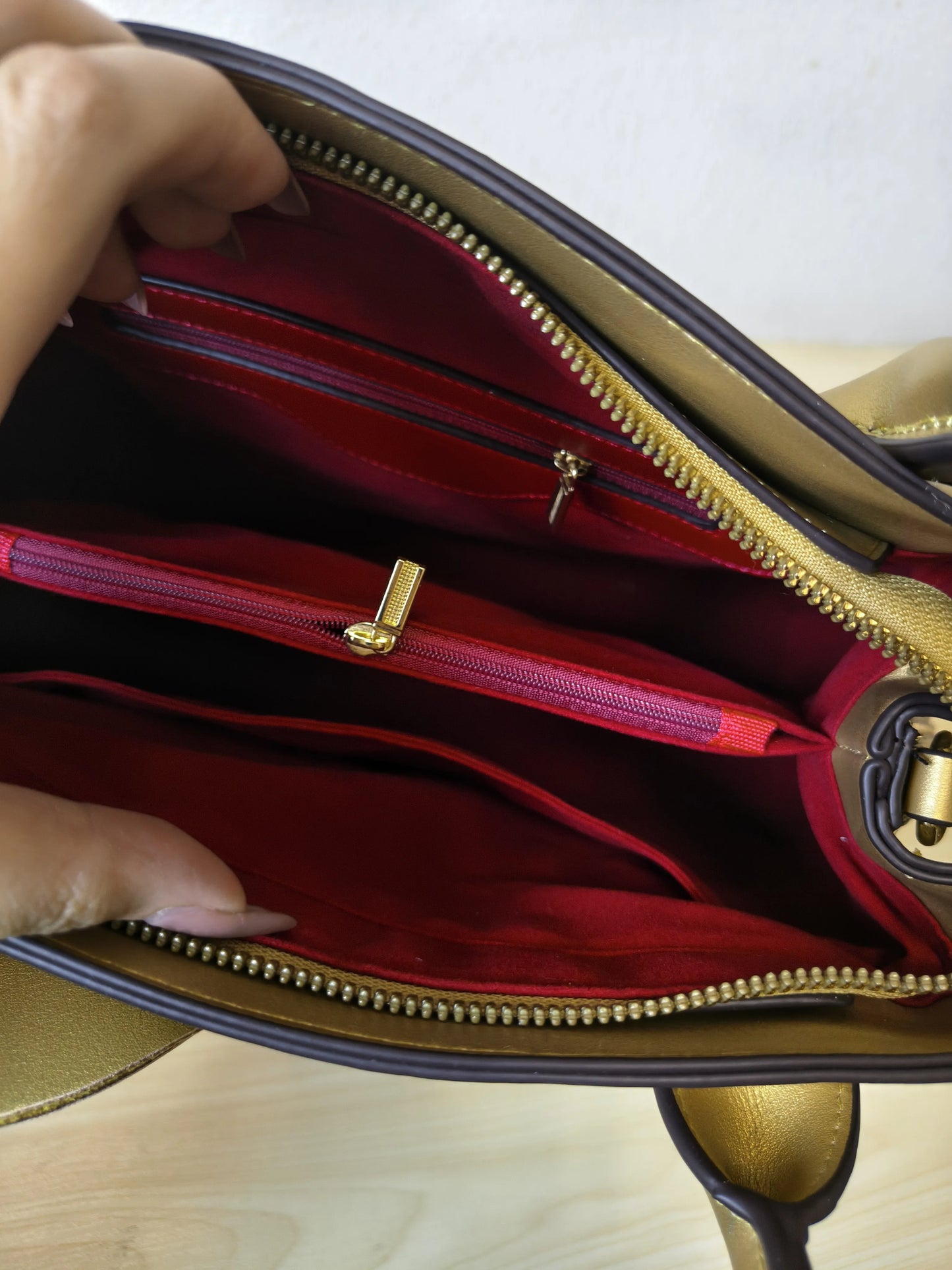 Luxury Gold Structured 3D Floral Tote Bag (E52)