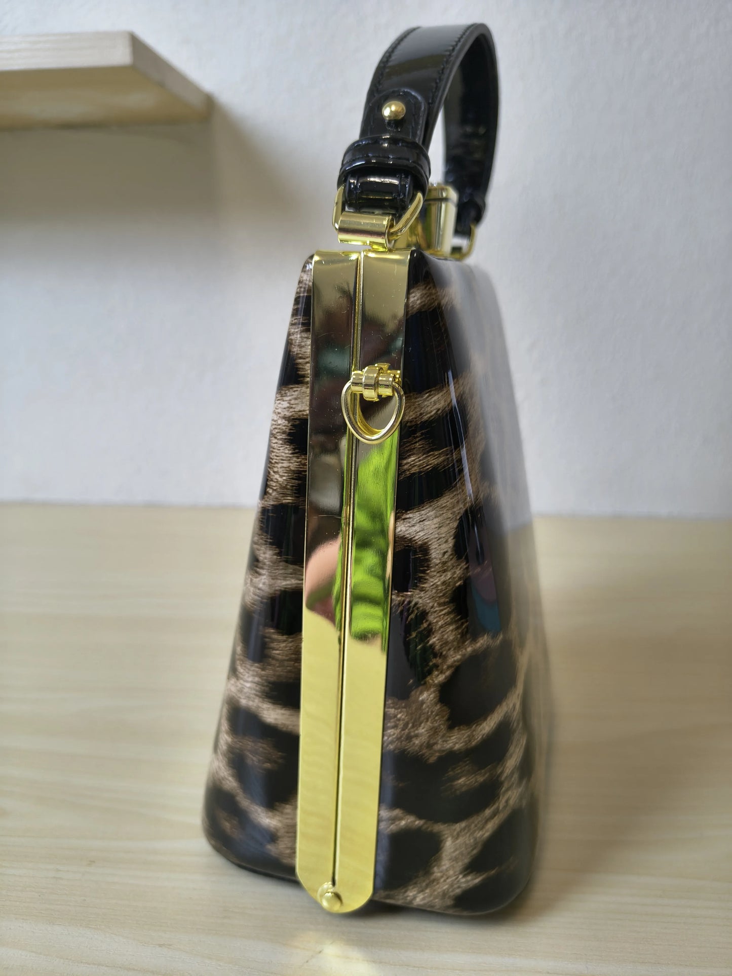 Classic Metallic Texture Structured Rhinestone Frame Box Bag (E53)