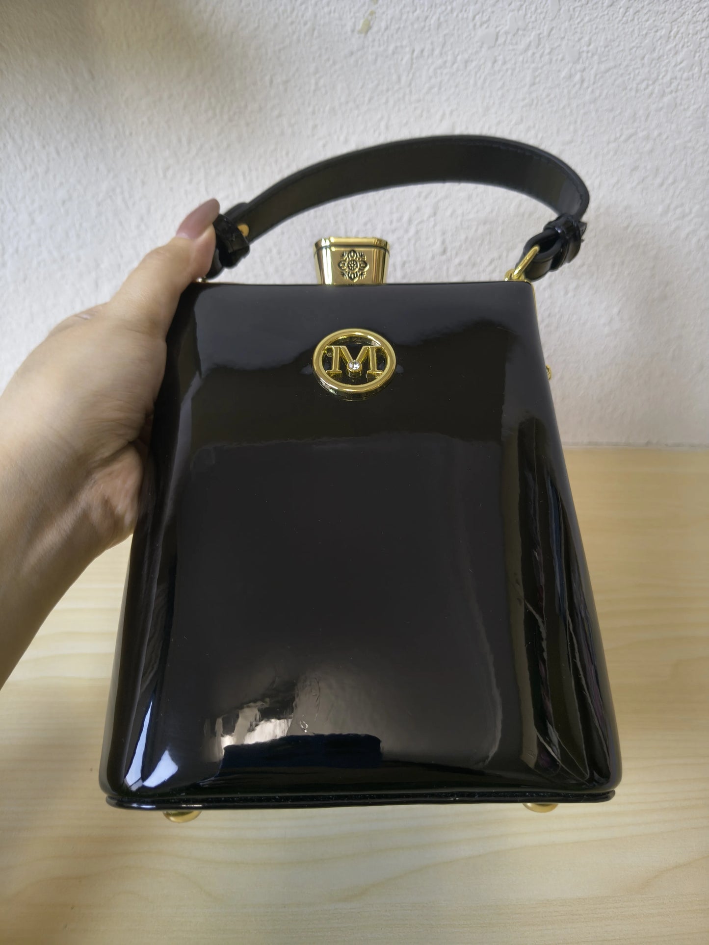 Classic Black Structured Rhinestone Frame Box Bag (E55)