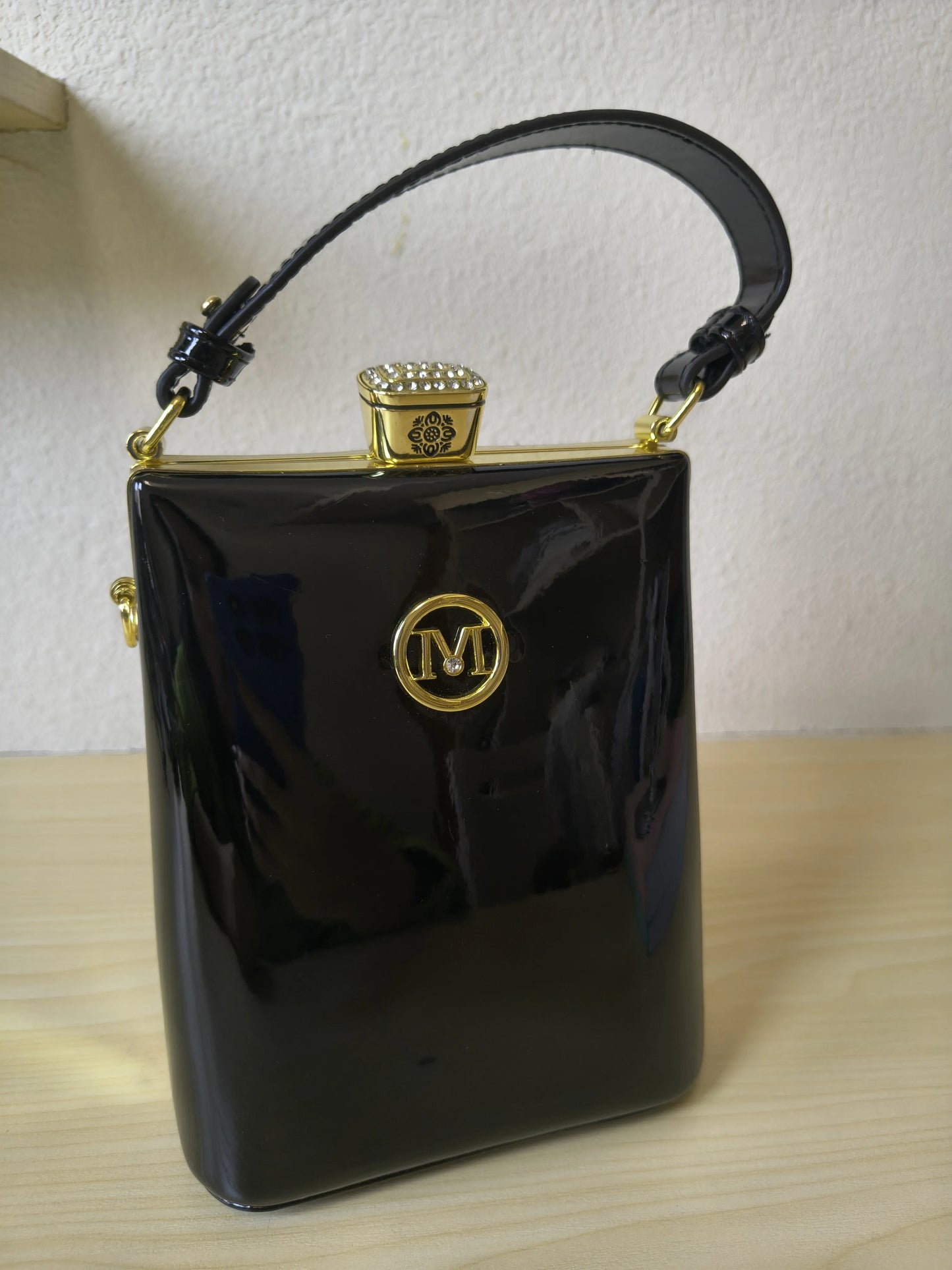 Classic Black Structured Rhinestone Frame Box Bag (E55)