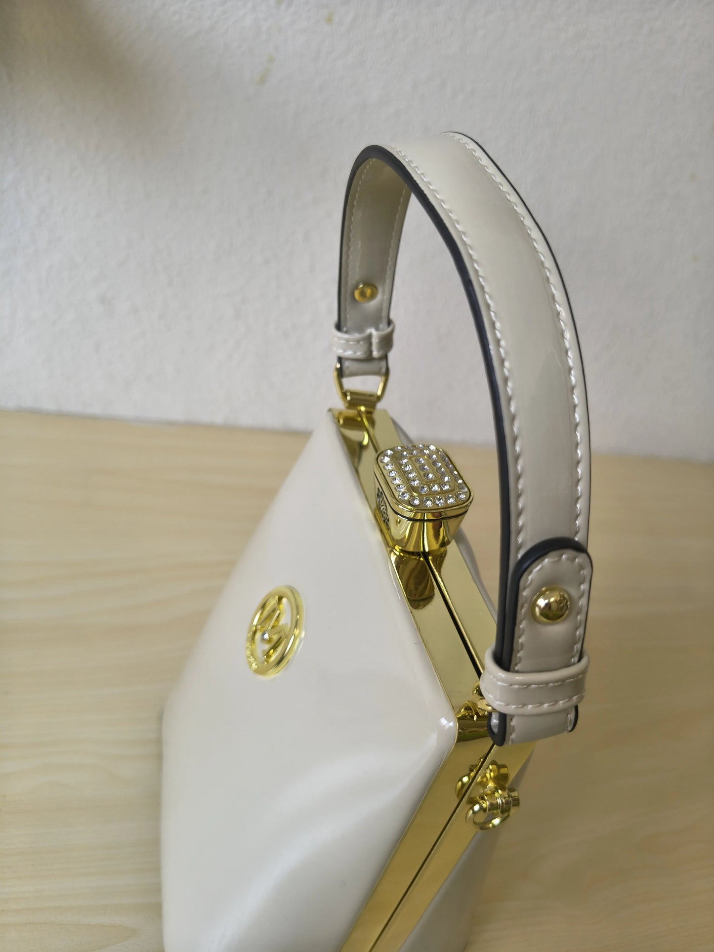 Pure White Structured Rhinestone Frame Box Bag (E57)