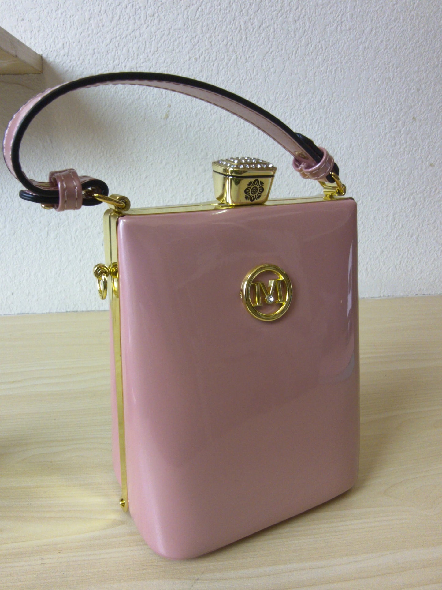 Soft Pink Structured Rhinestone Frame Box Bag (E59)