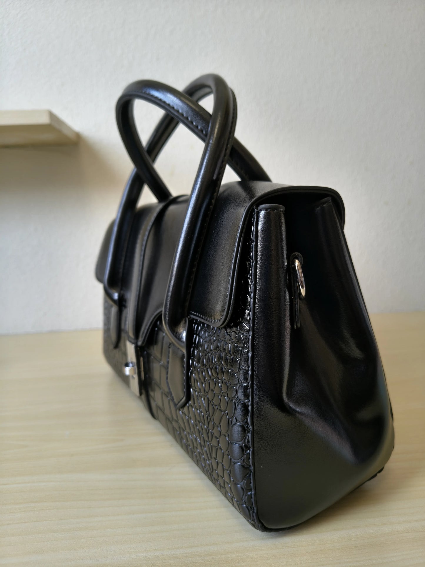 Black Crocodile Embossed Spliced 3-Piece Tote Bag Set (E65)