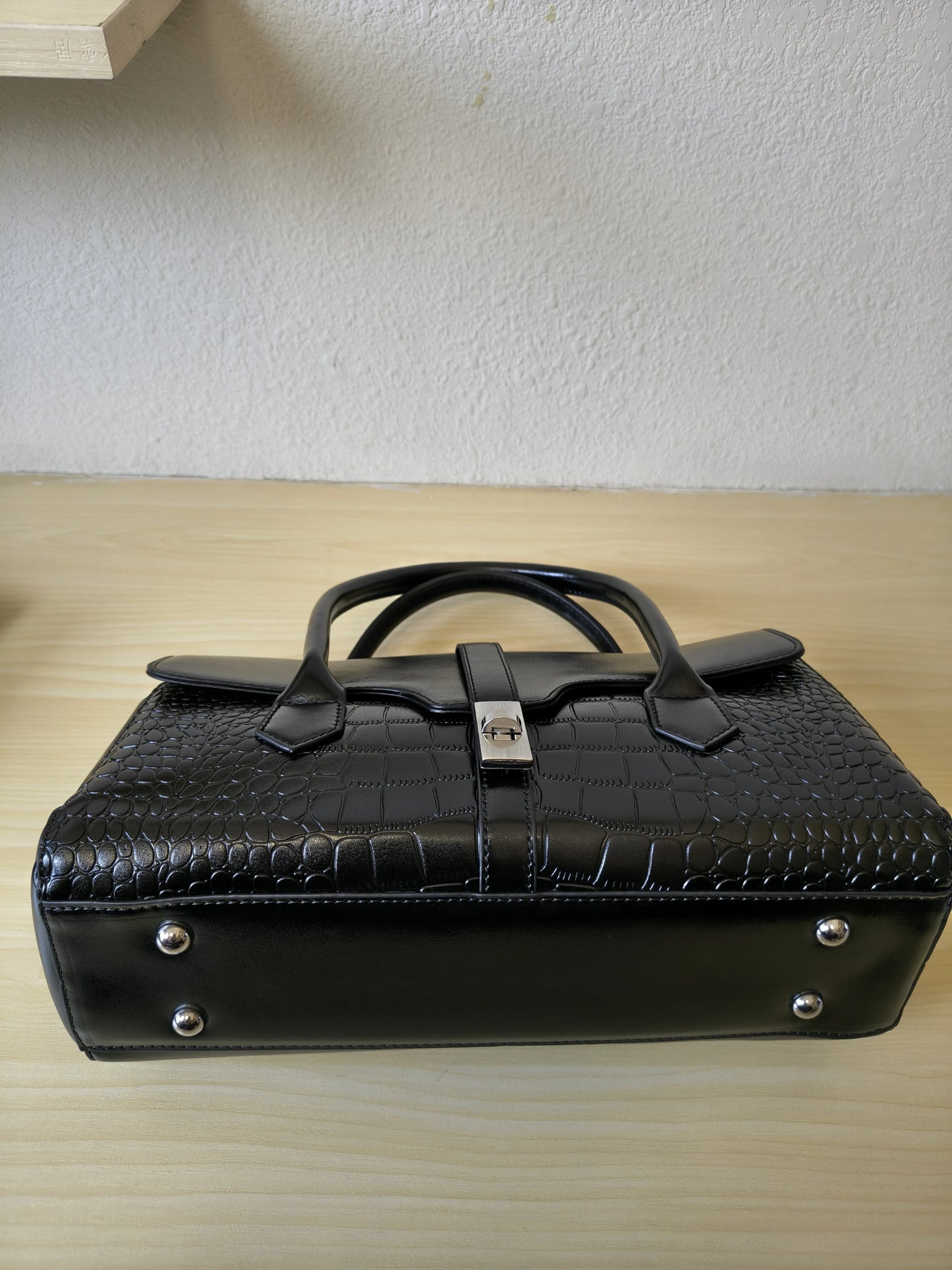 Black Crocodile Embossed Spliced 3-Piece Tote Bag Set (E65)