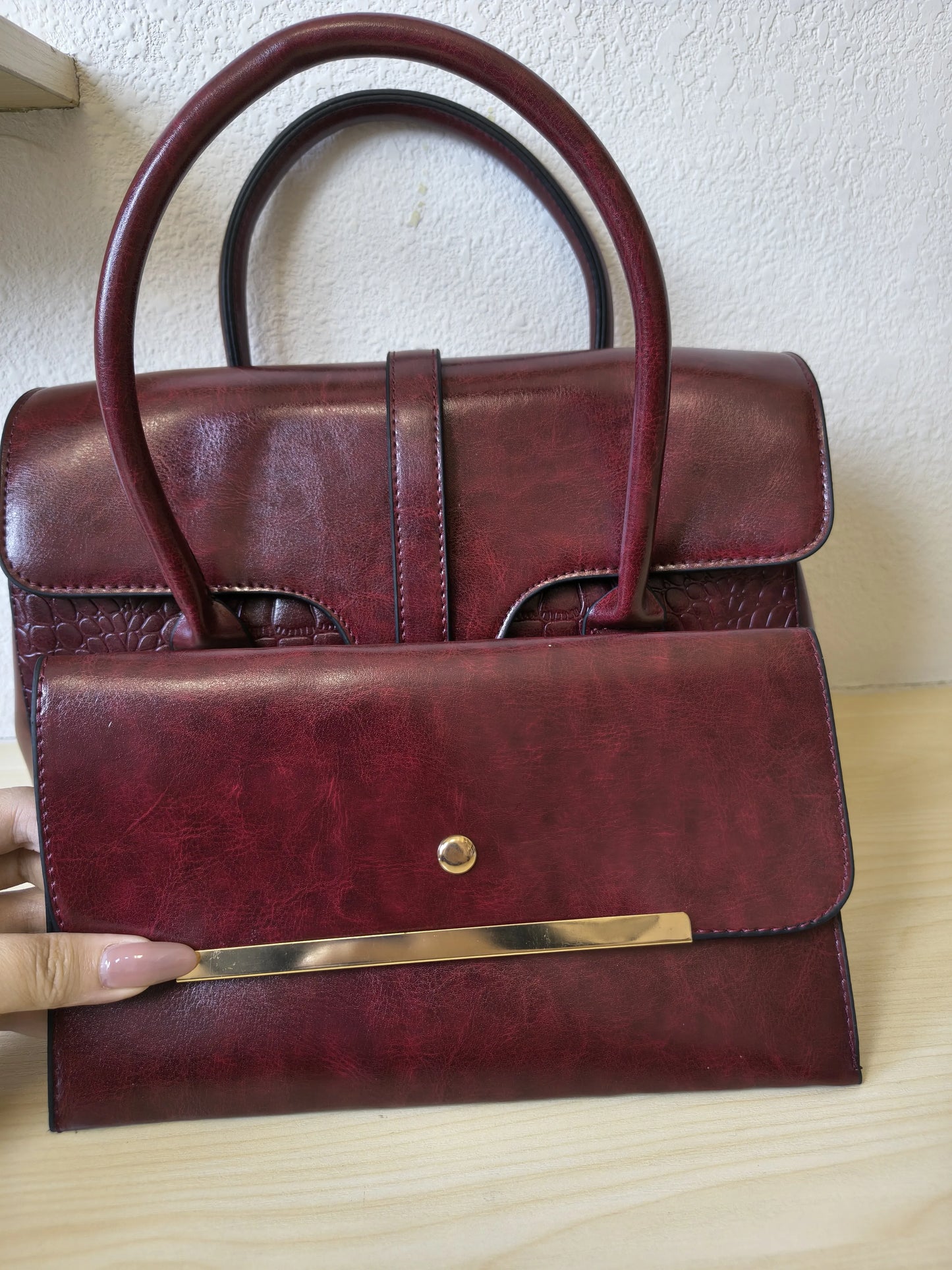 Burgundy Crocodile Embossed Spliced 3-Piece Tote Bag Set (E66)