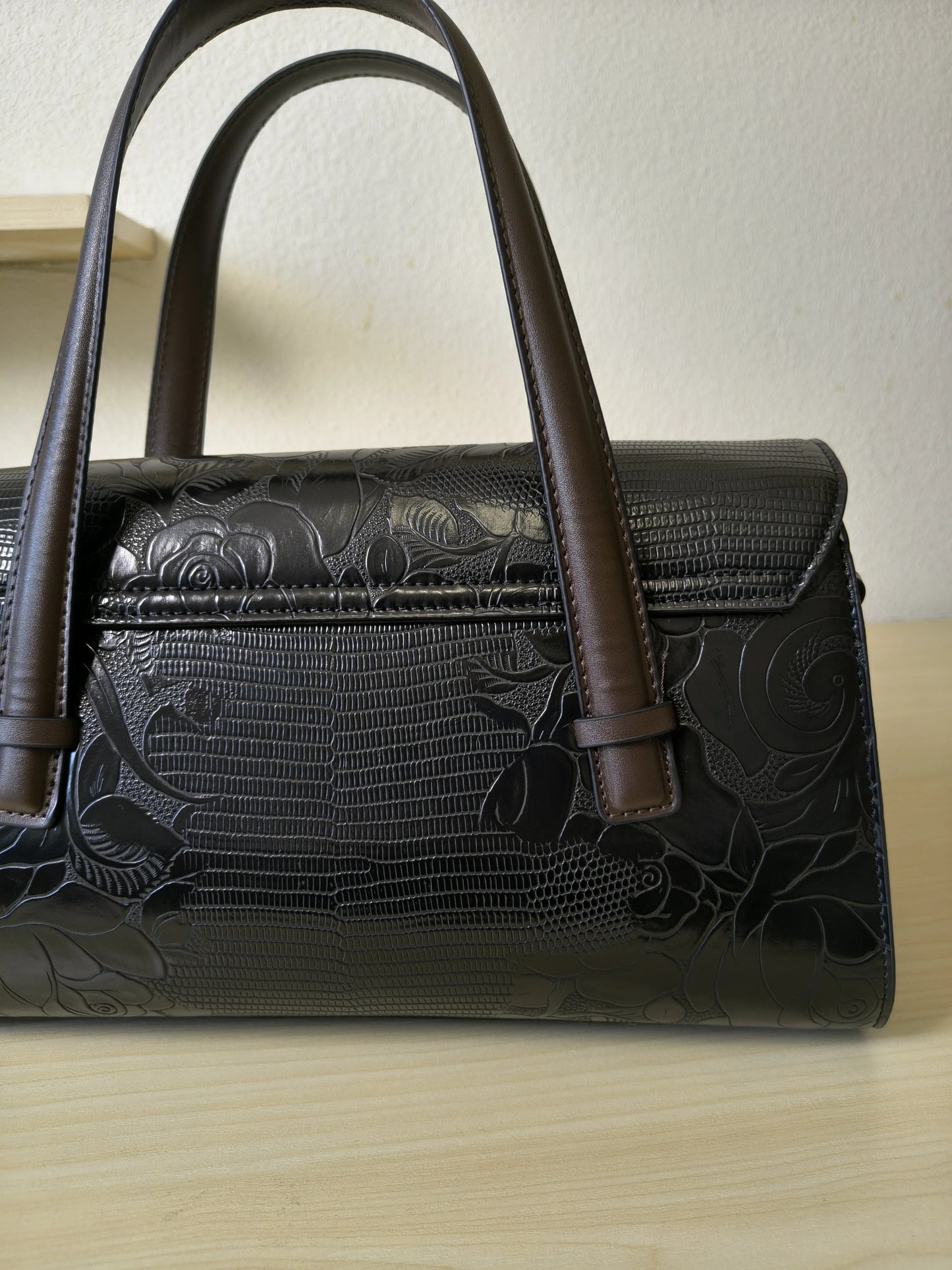 Black Lizard Embossed Rose Floral Boston Bag (E76)