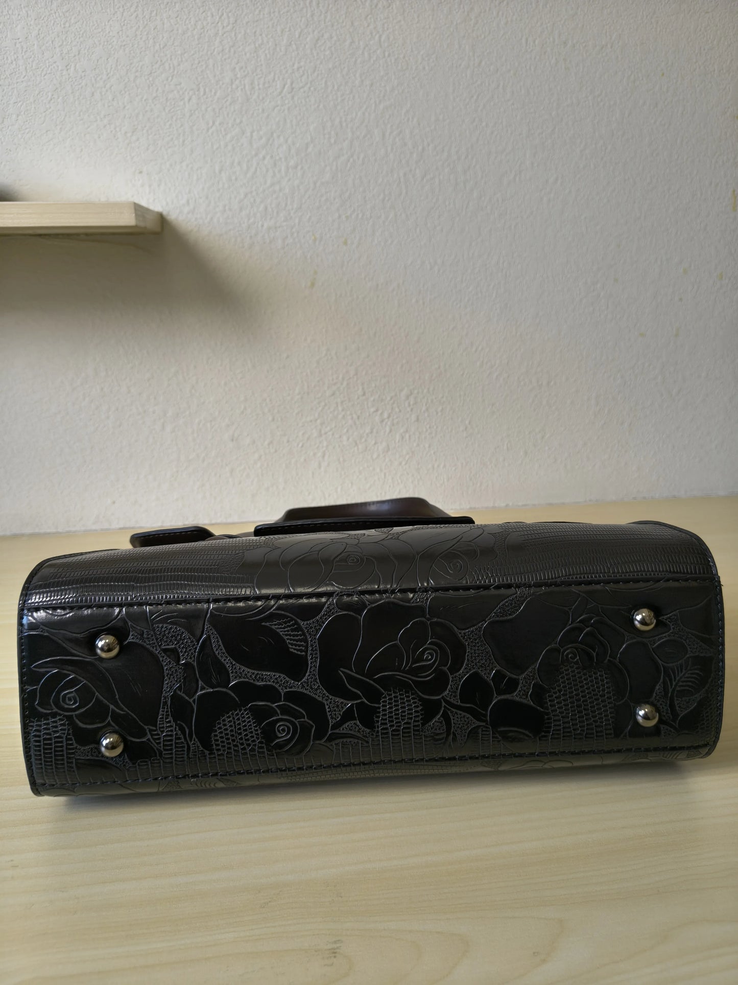 Black Lizard Embossed Rose Floral Boston Bag (E76)