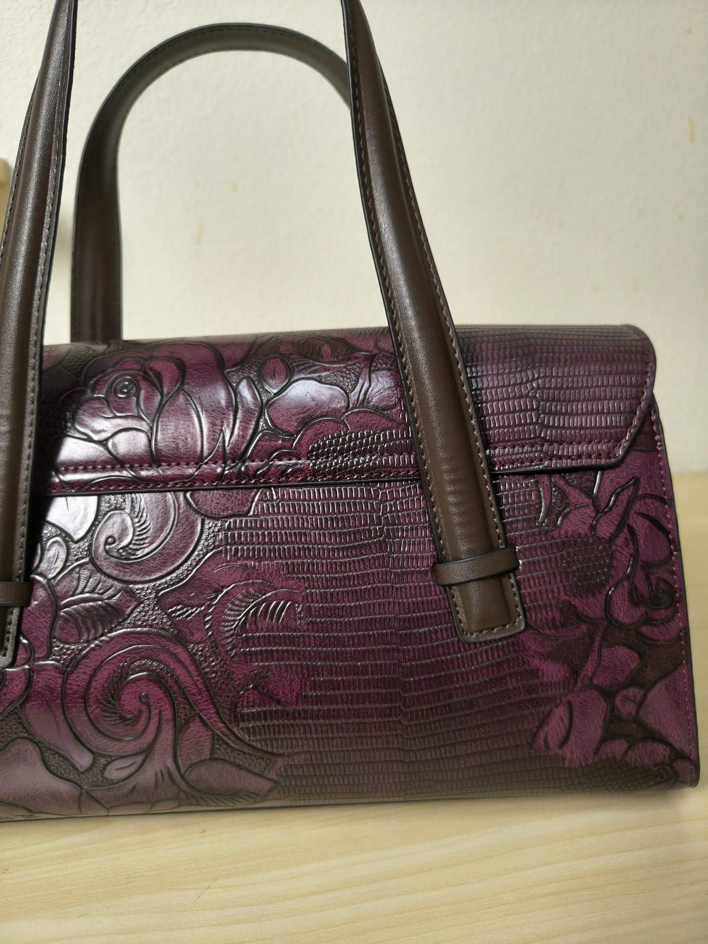 Red Lizard Embossed Rose Floral Boston Bag (E80)