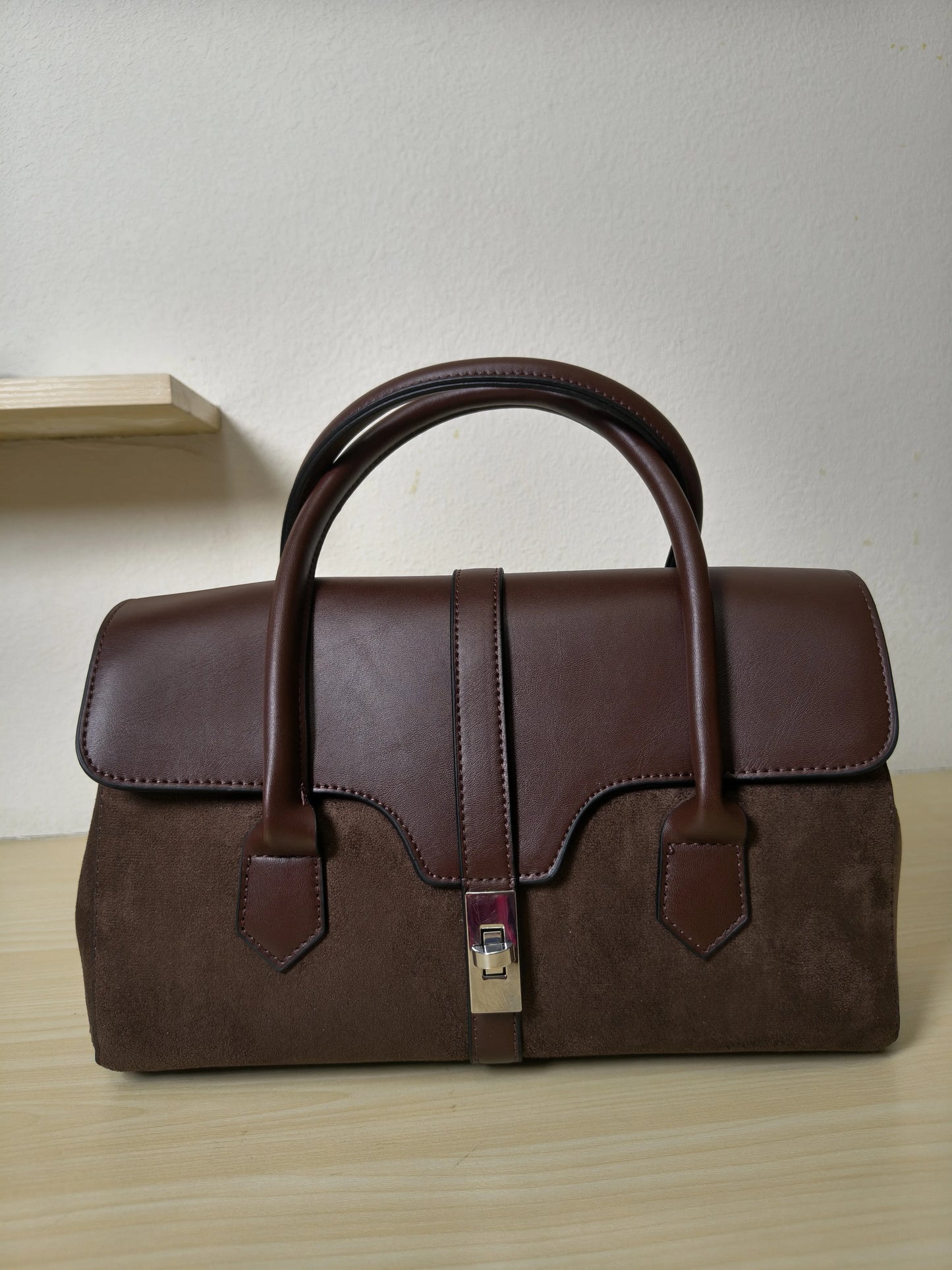Caramel Glossy Leather & Suede Structured Satchel Bag (E84)