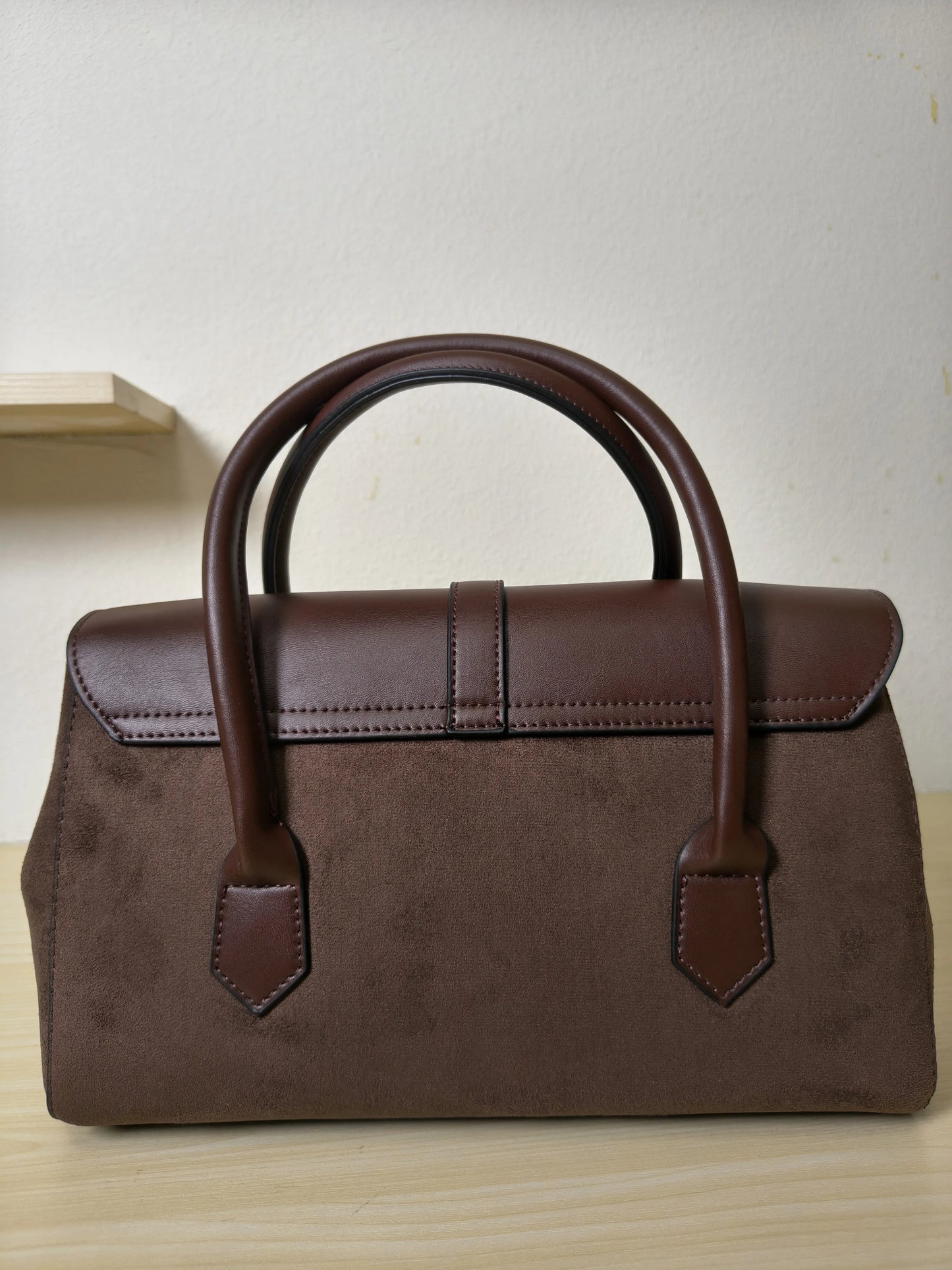 Caramel Glossy Leather & Suede Structured Satchel Bag (E84)