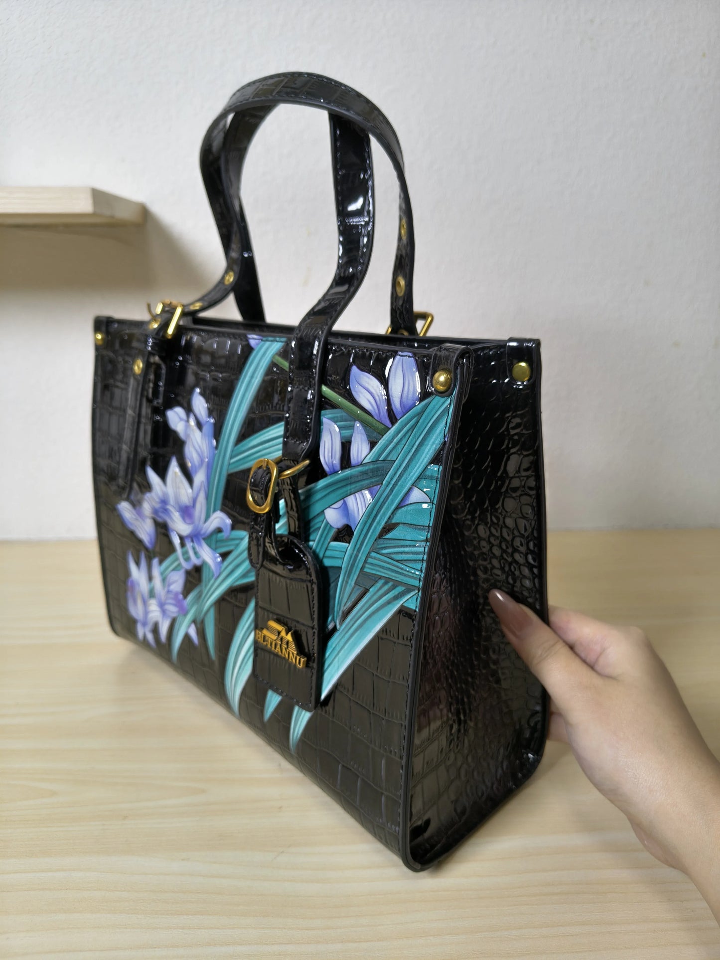 Black Crocodile Embossed Foam Print Purple Orchid Structured Bag (E86)