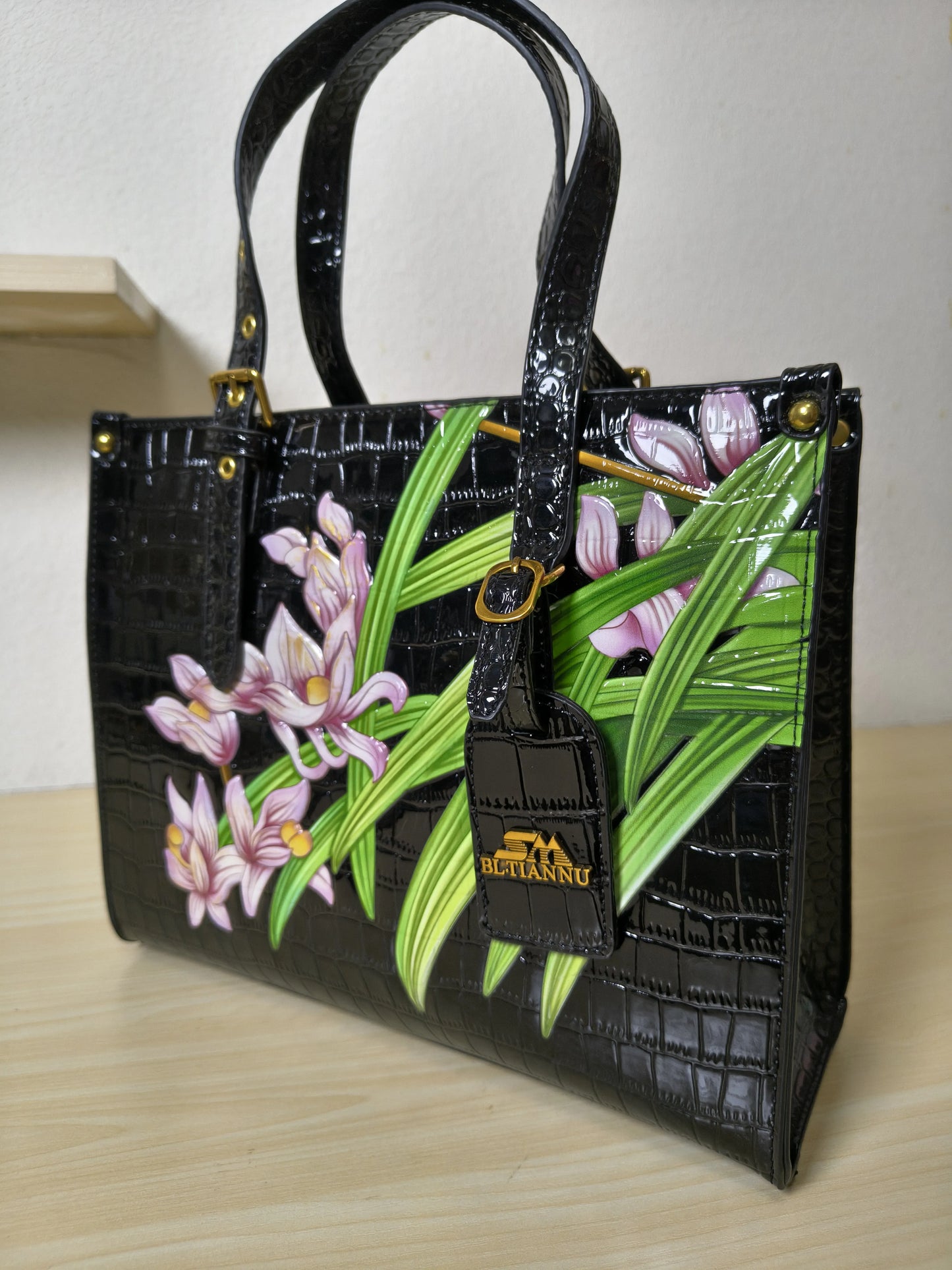 Black Crocodile Embossed Foam Print Pink-Purple Orchid Structured Bag (E88)
