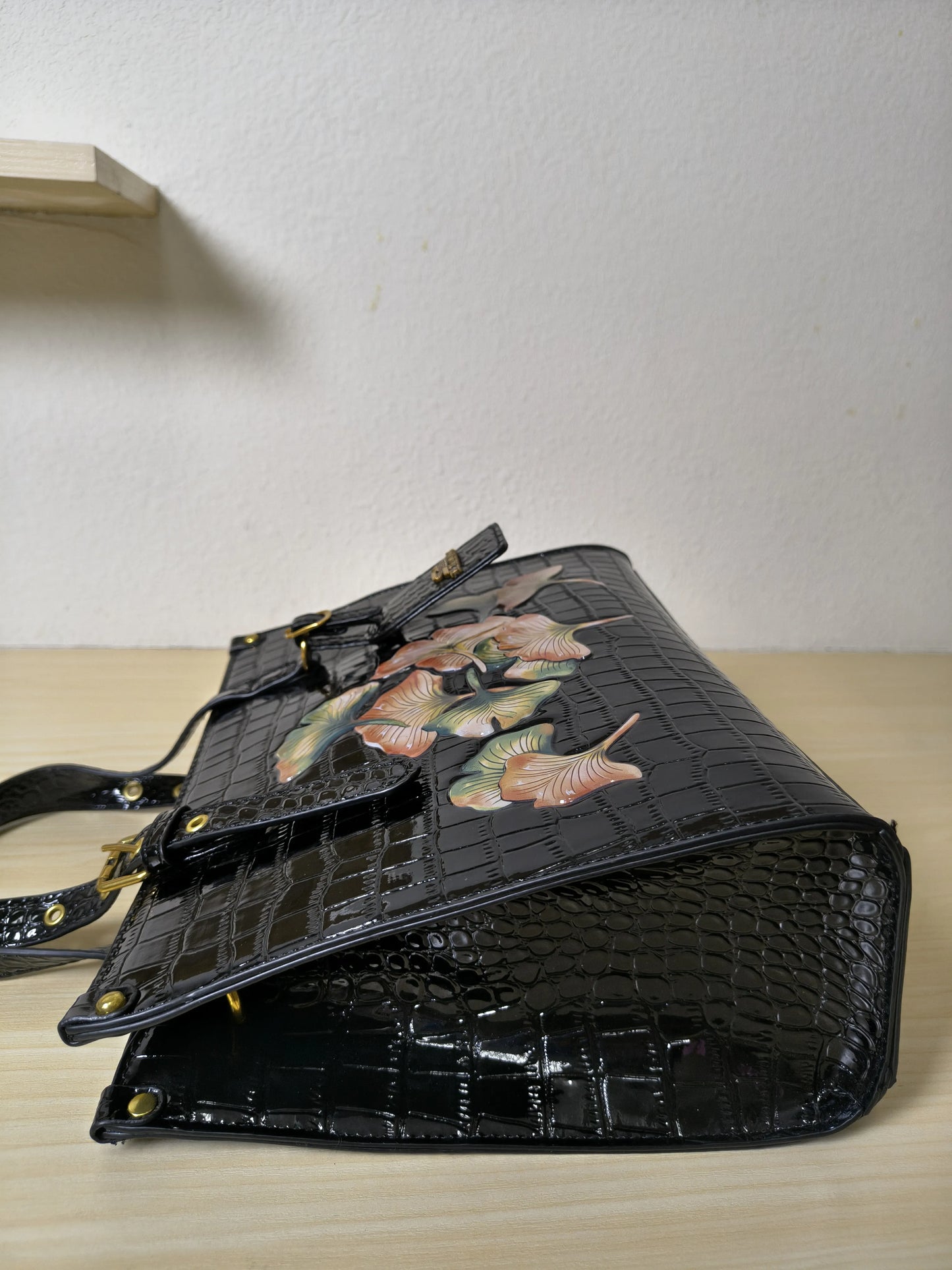 Black Crocodile Embossed Foam Print Red-Pink Maple Leaf Structured Bag (E89)