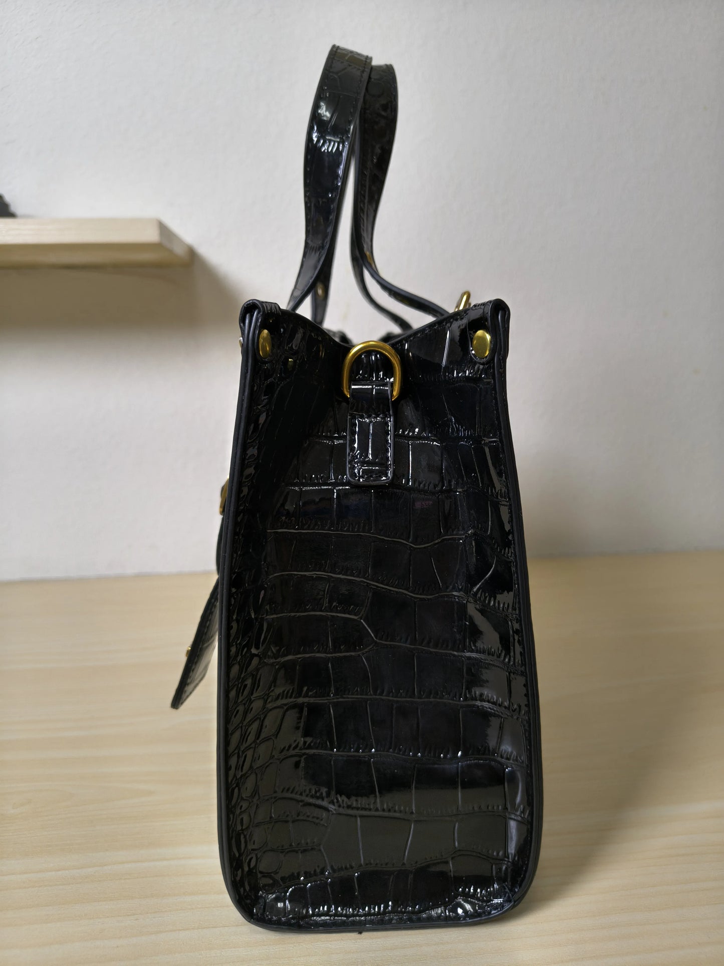 Black Crocodile Embossed Foam Print Pink Lotus Structured Bag (E90)