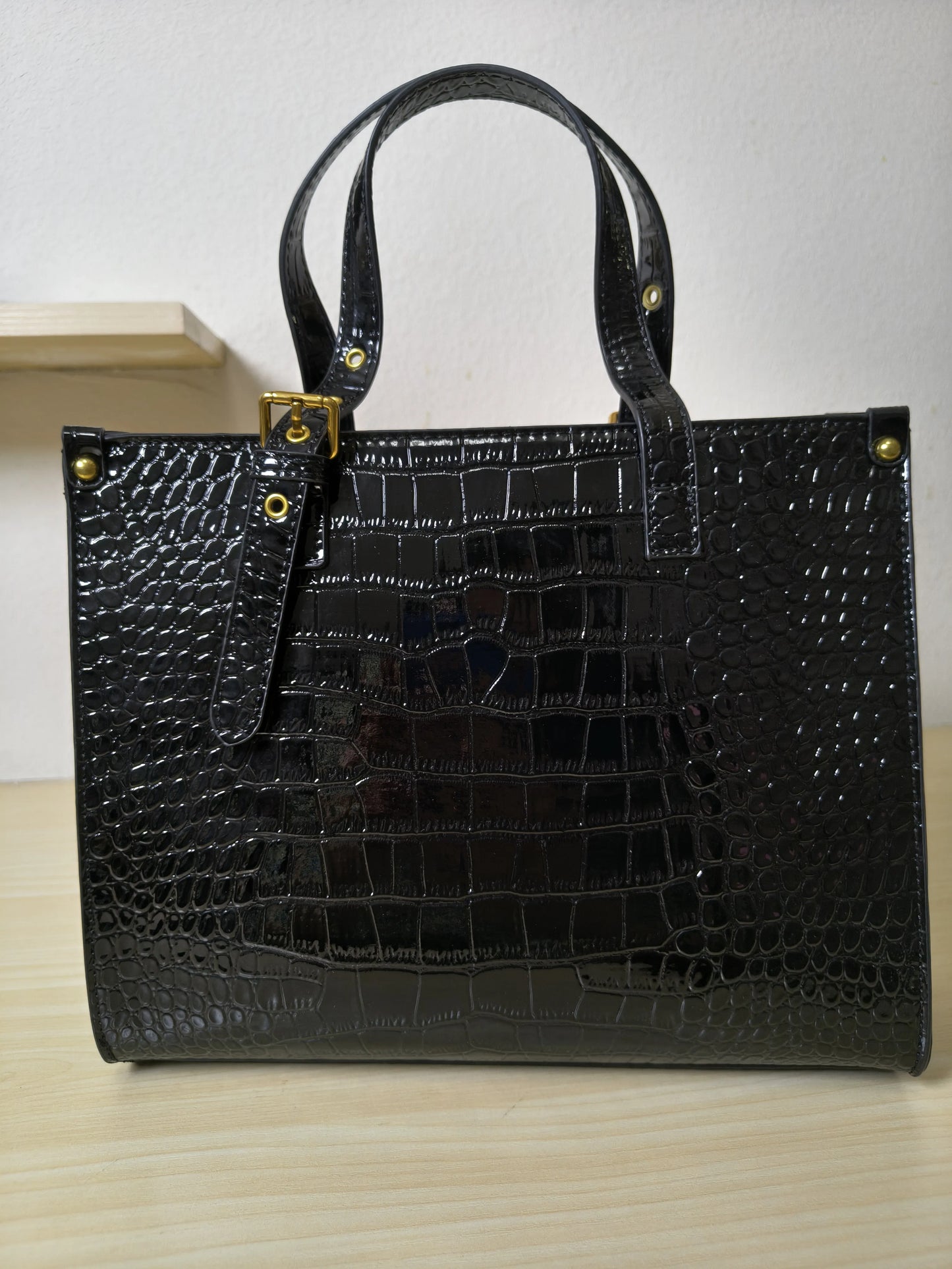 Black Crocodile Embossed Foam Print Pink Lotus Structured Bag (E90)