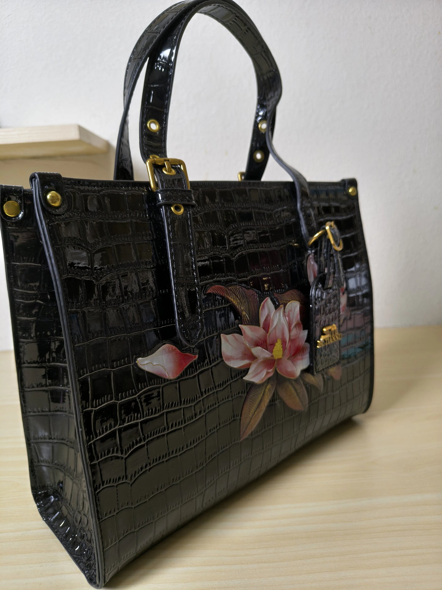 Black Crocodile Embossed Foam Print Red Lotus Structured Bag (E91)