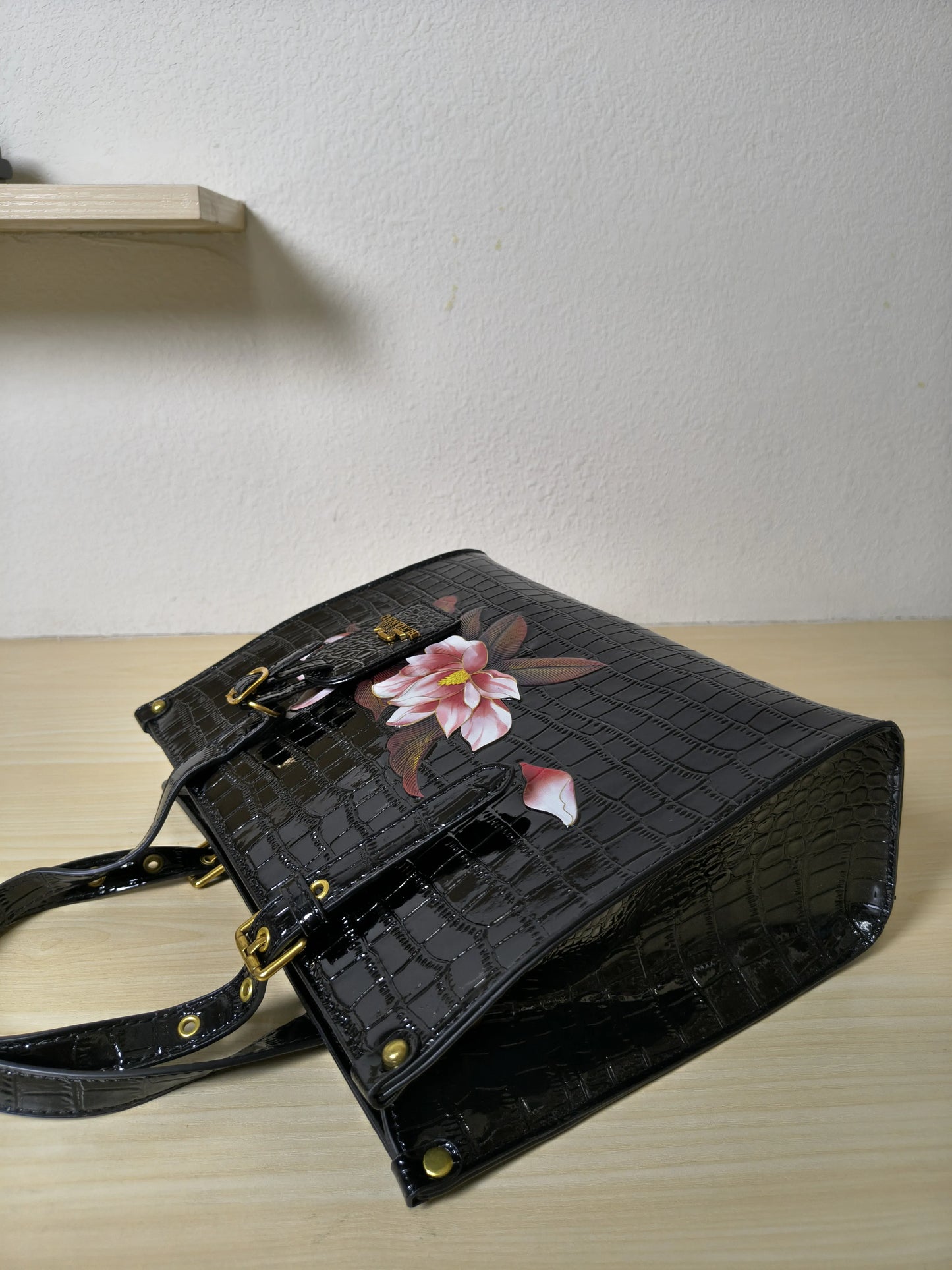 Black Crocodile Embossed Foam Print Red Lotus Structured Bag (E91)