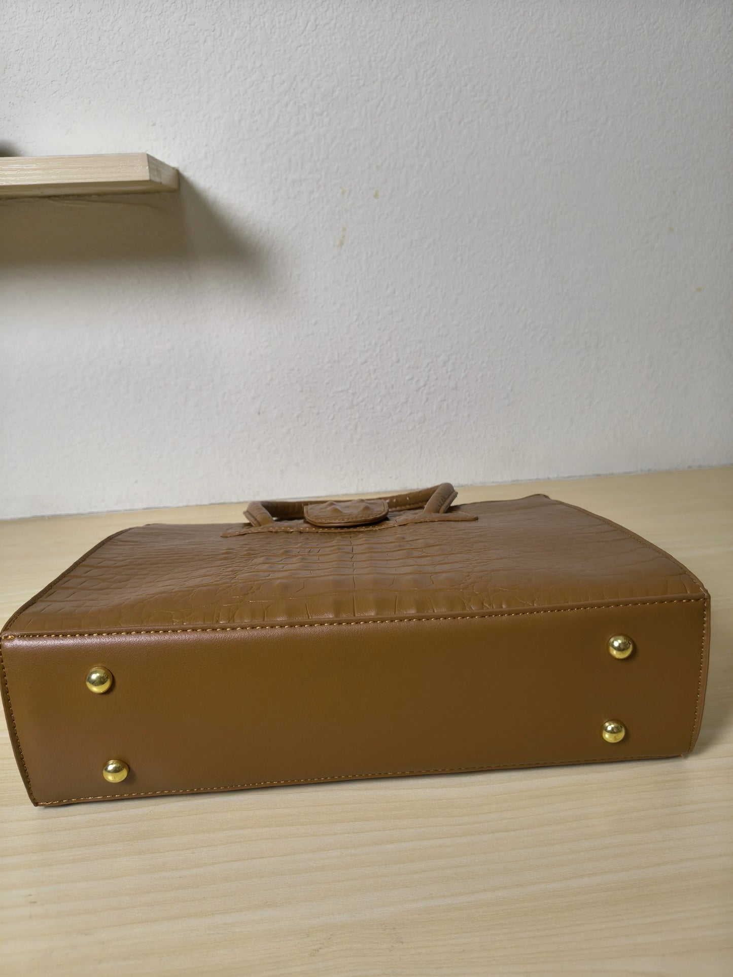 Yellowish Brown Crocodile Embossed Laptop Tote Bag (E92)