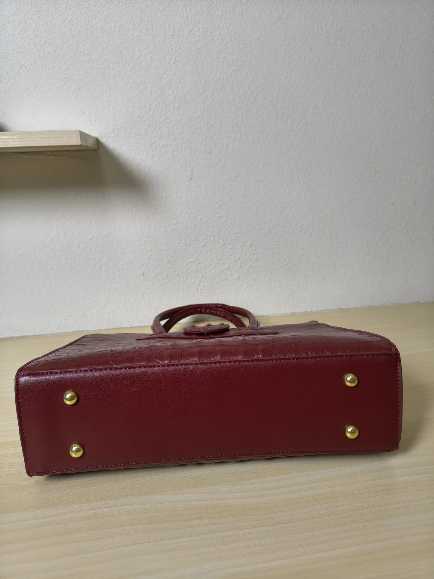 Burgundy Crocodile Embossed Laptop Tote Bag (E94)