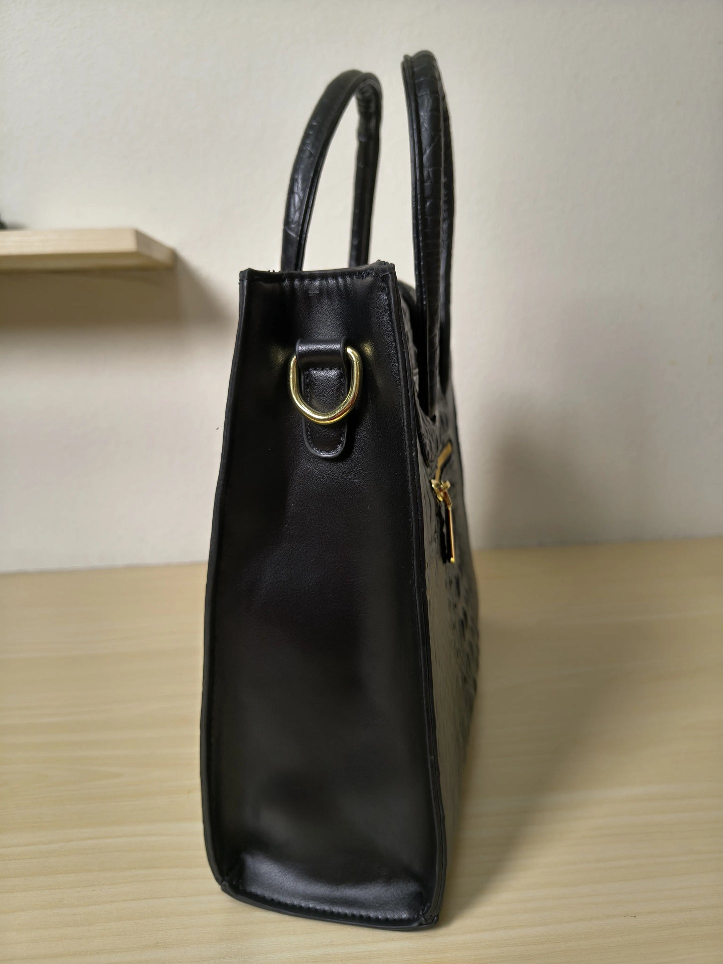 Black Crocodile Embossed Laptop Tote Bag (E95)