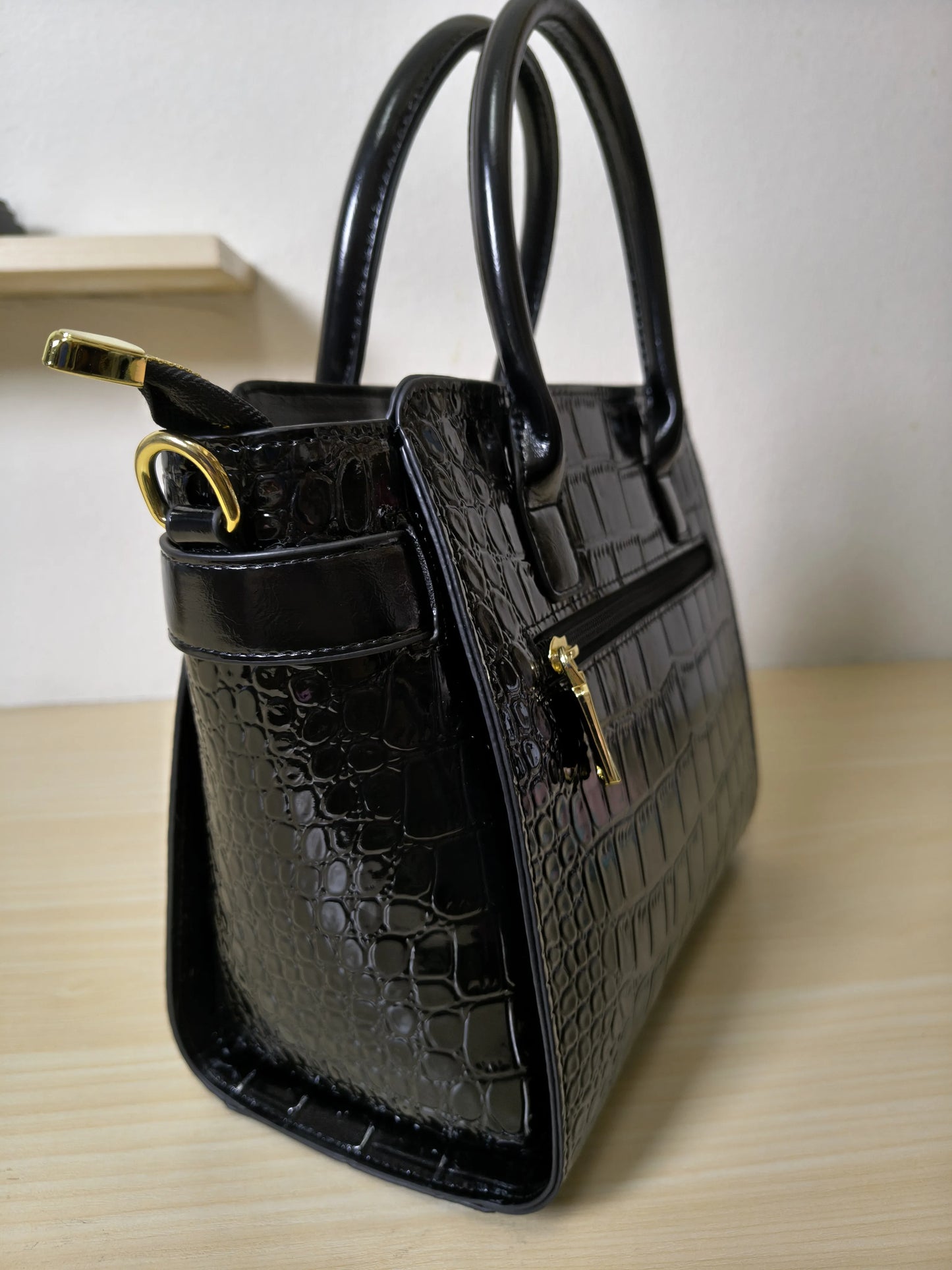 Black Crocodile Embossed Structured Tote Bag (E96)