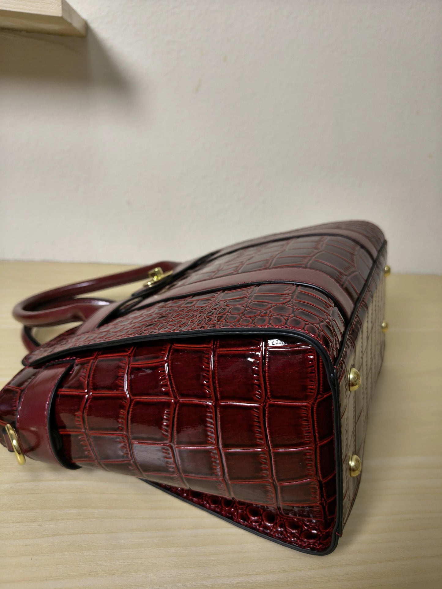 Burgundy Crocodile Embossed Structured Tote Bag (E98)