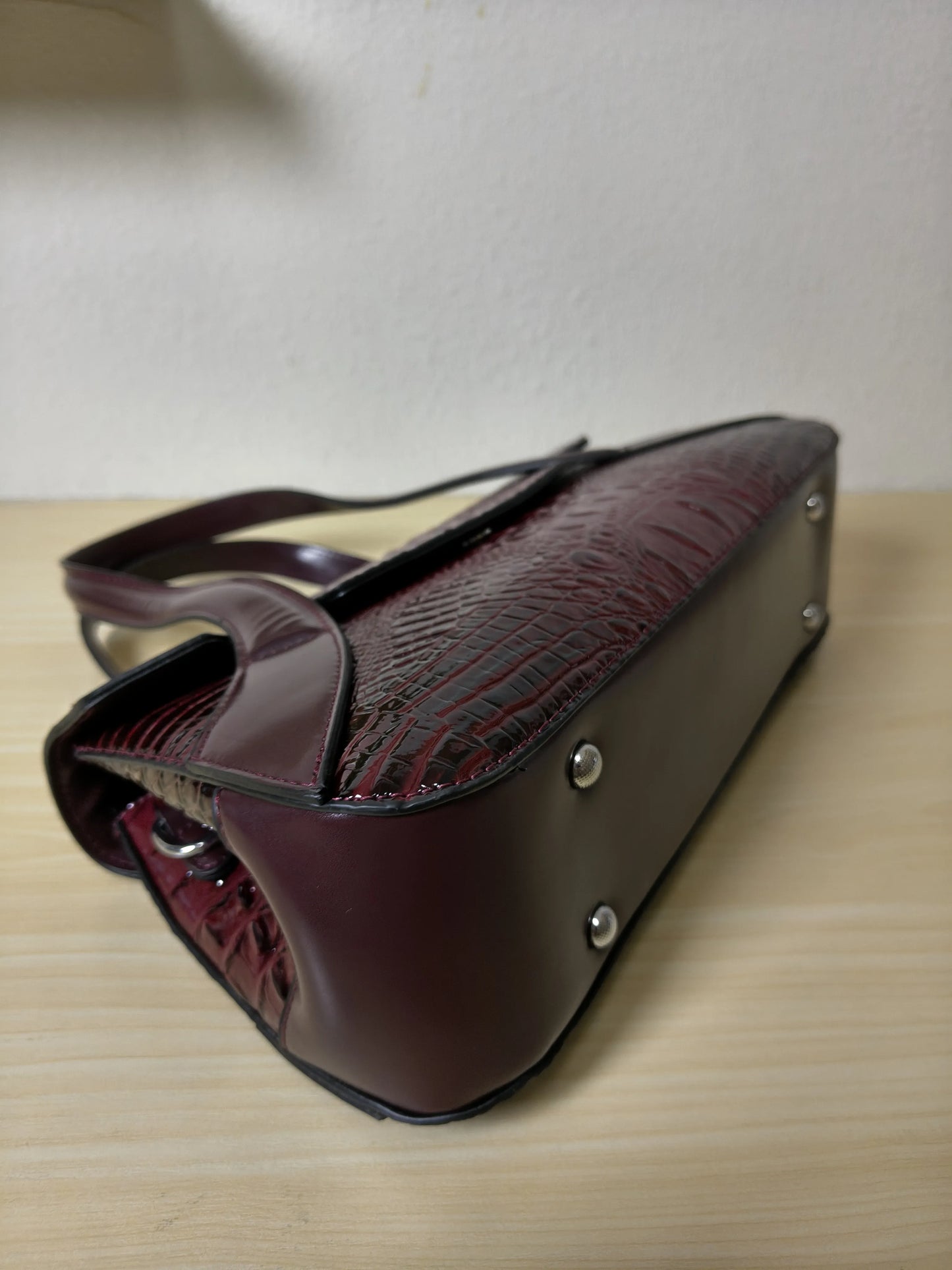 Burgundy Crocodile Embossed Long Structured Bag (E99)