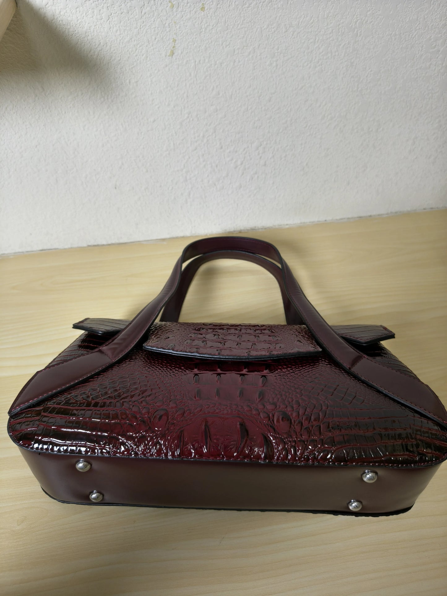 Burgundy Crocodile Embossed Long Structured Bag (E99)