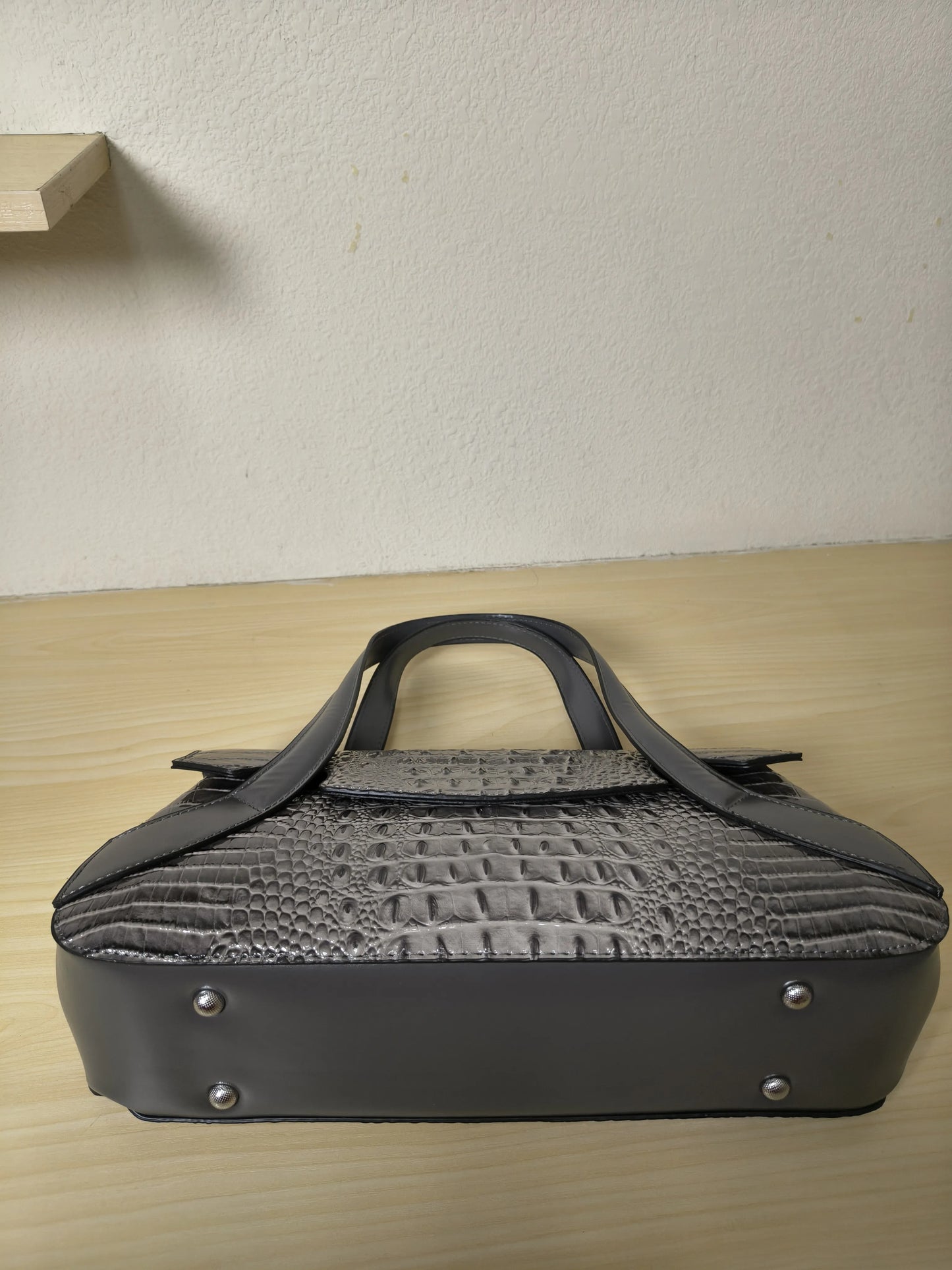 Grey Gradient Crocodile Embossed Long Structured Bag (E101)