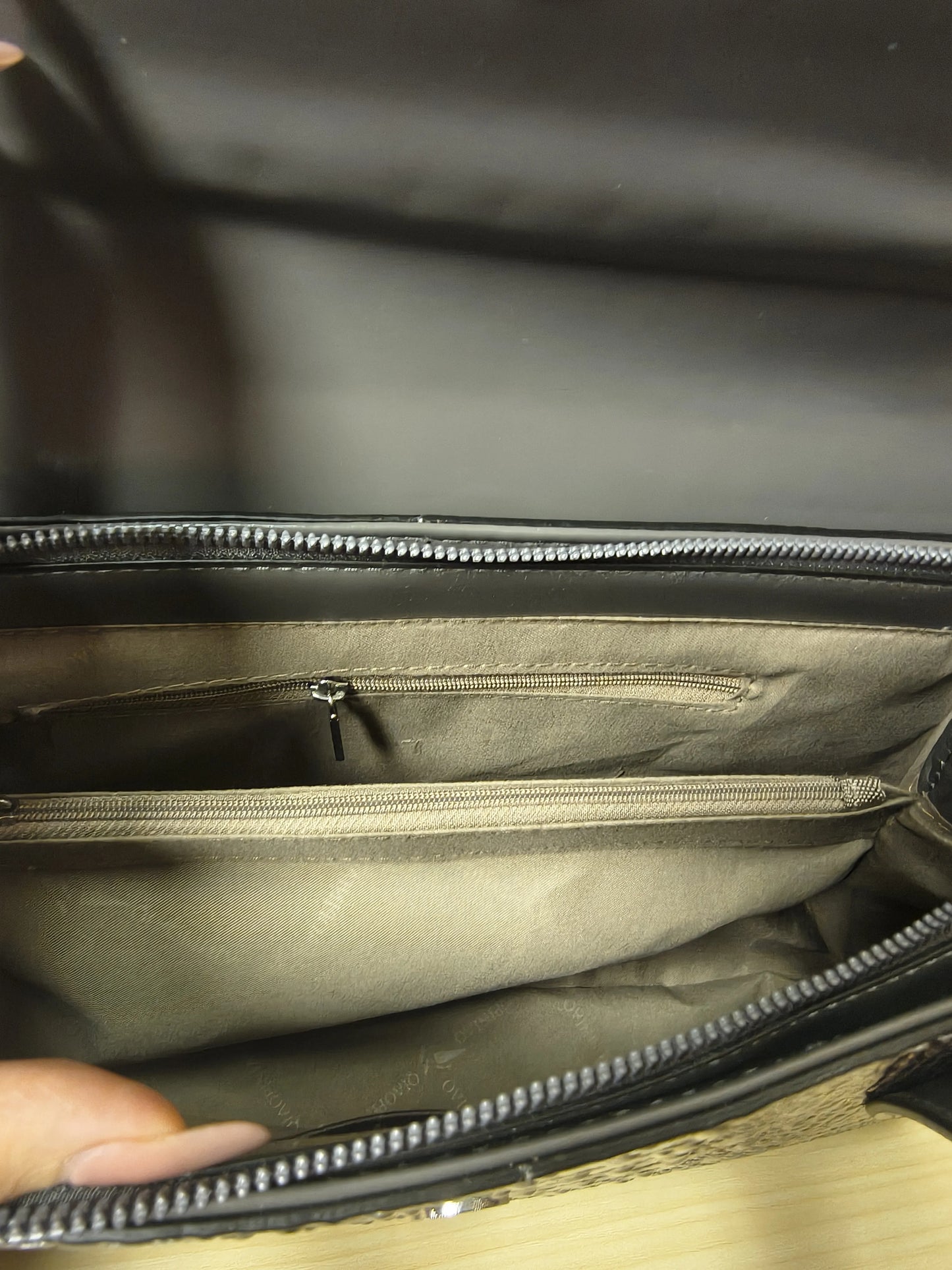 Grey Gradient Crocodile Embossed Long Structured Bag (E101)