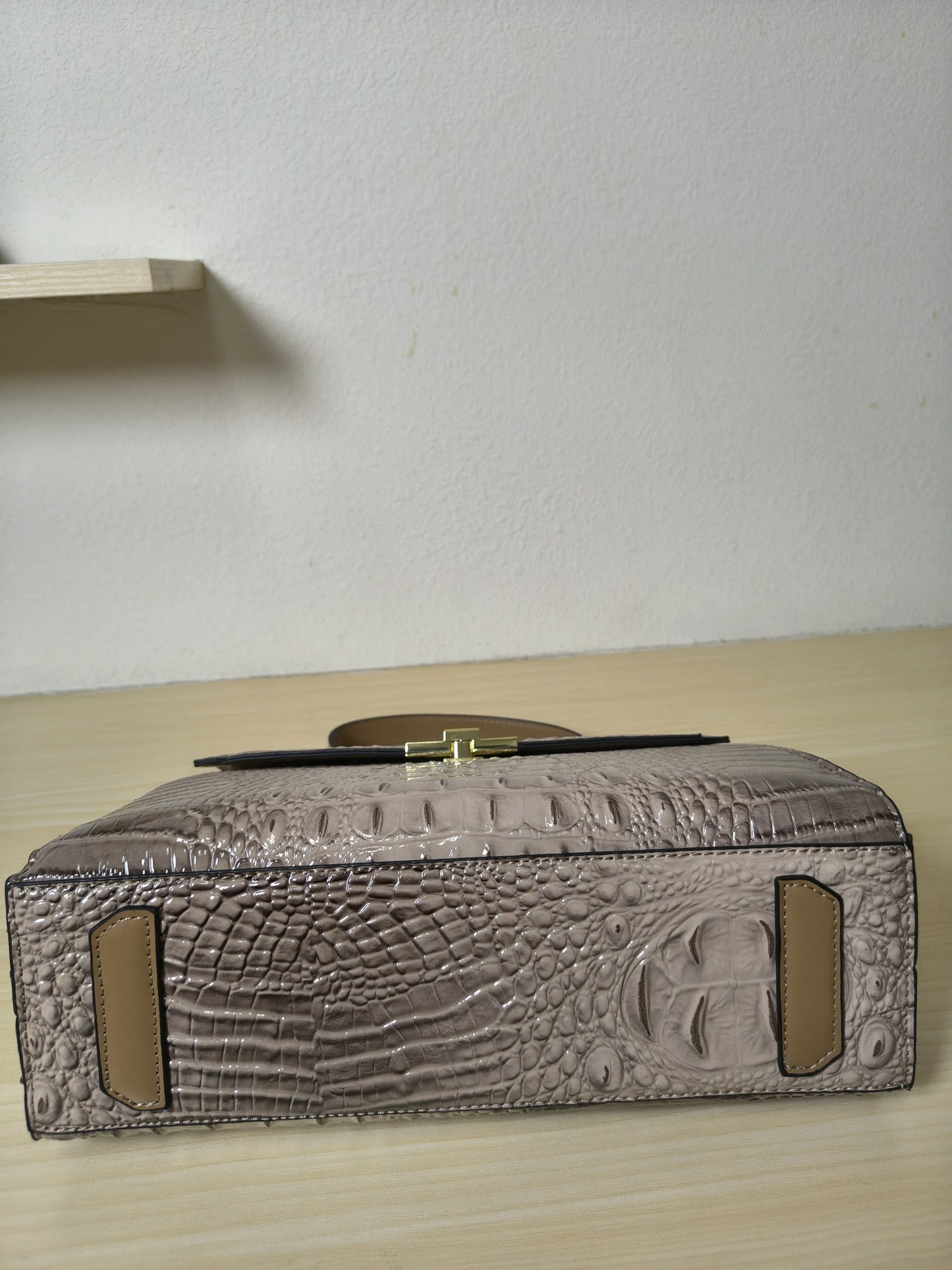 Khaki Gradient Crocodile Embossed Structured Bag (E103)