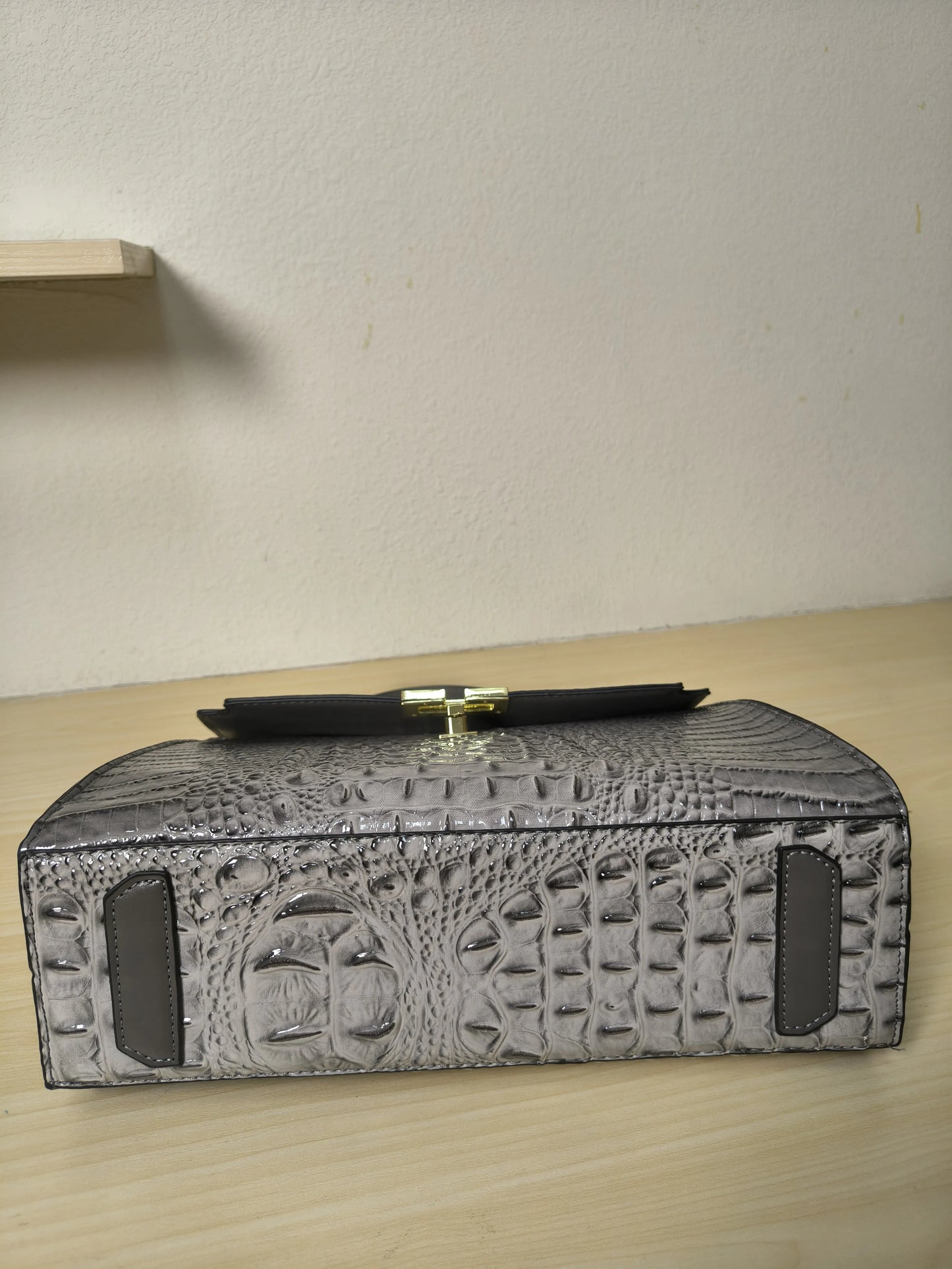 Grey Gradient Crocodile Embossed Structured Bag (E104)