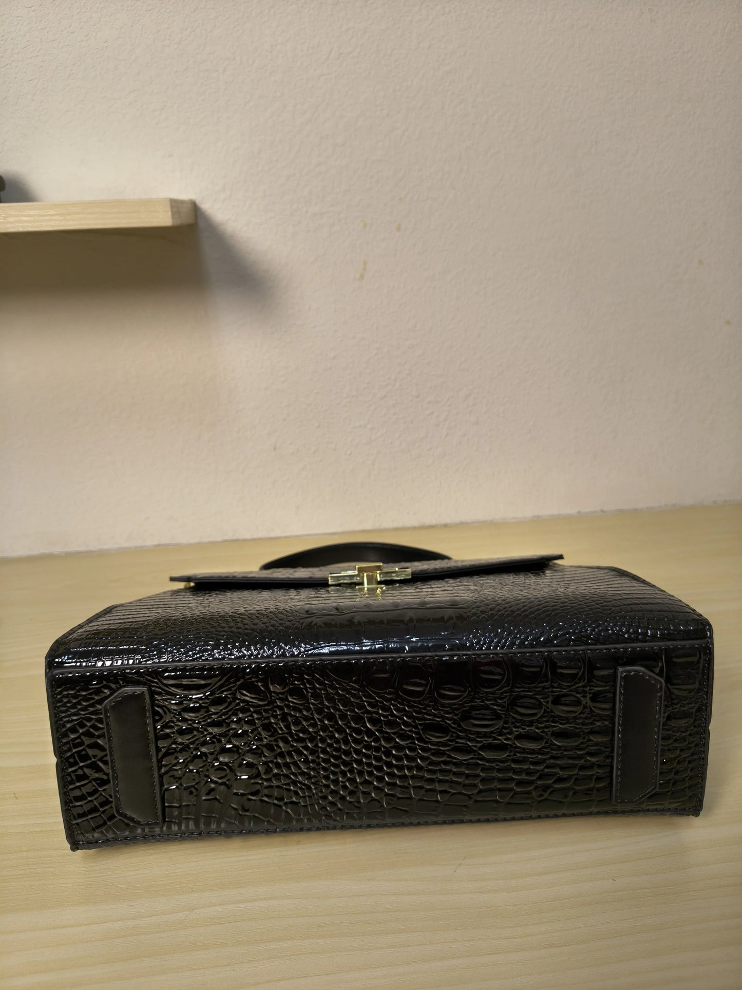 Black Crocodile Embossed Structured Bag (E105)